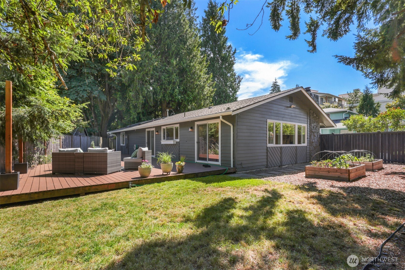 1527 NE 123rd Street