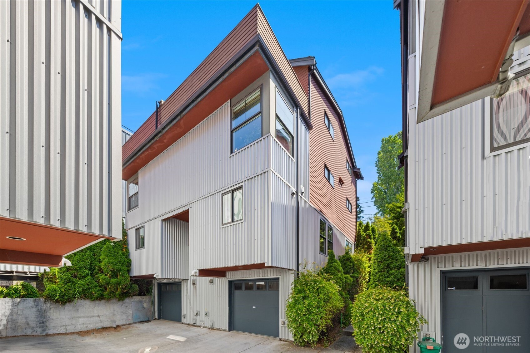 3609 Interlake Avenue N Unit: A