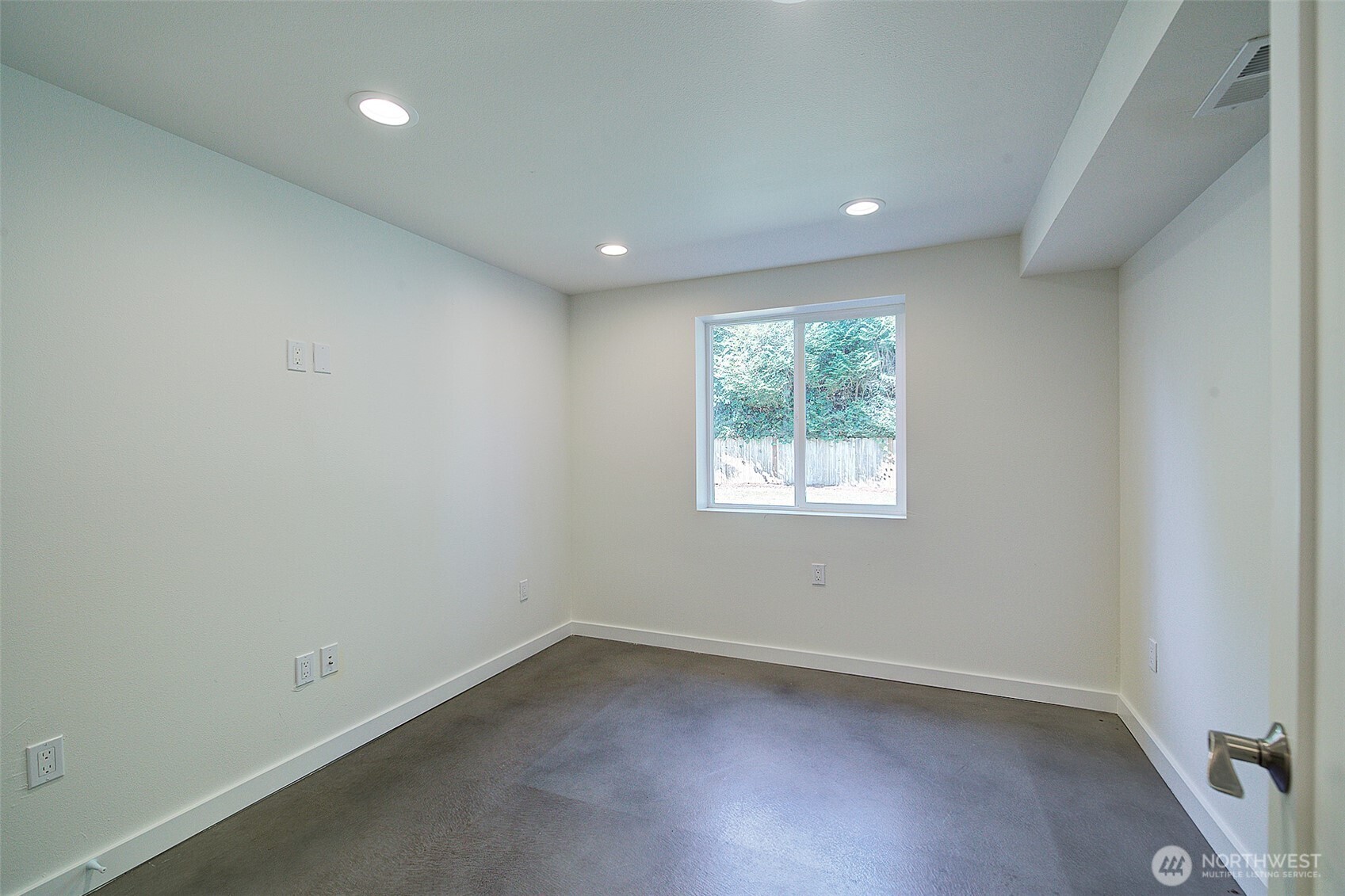 322 NW 200th Street