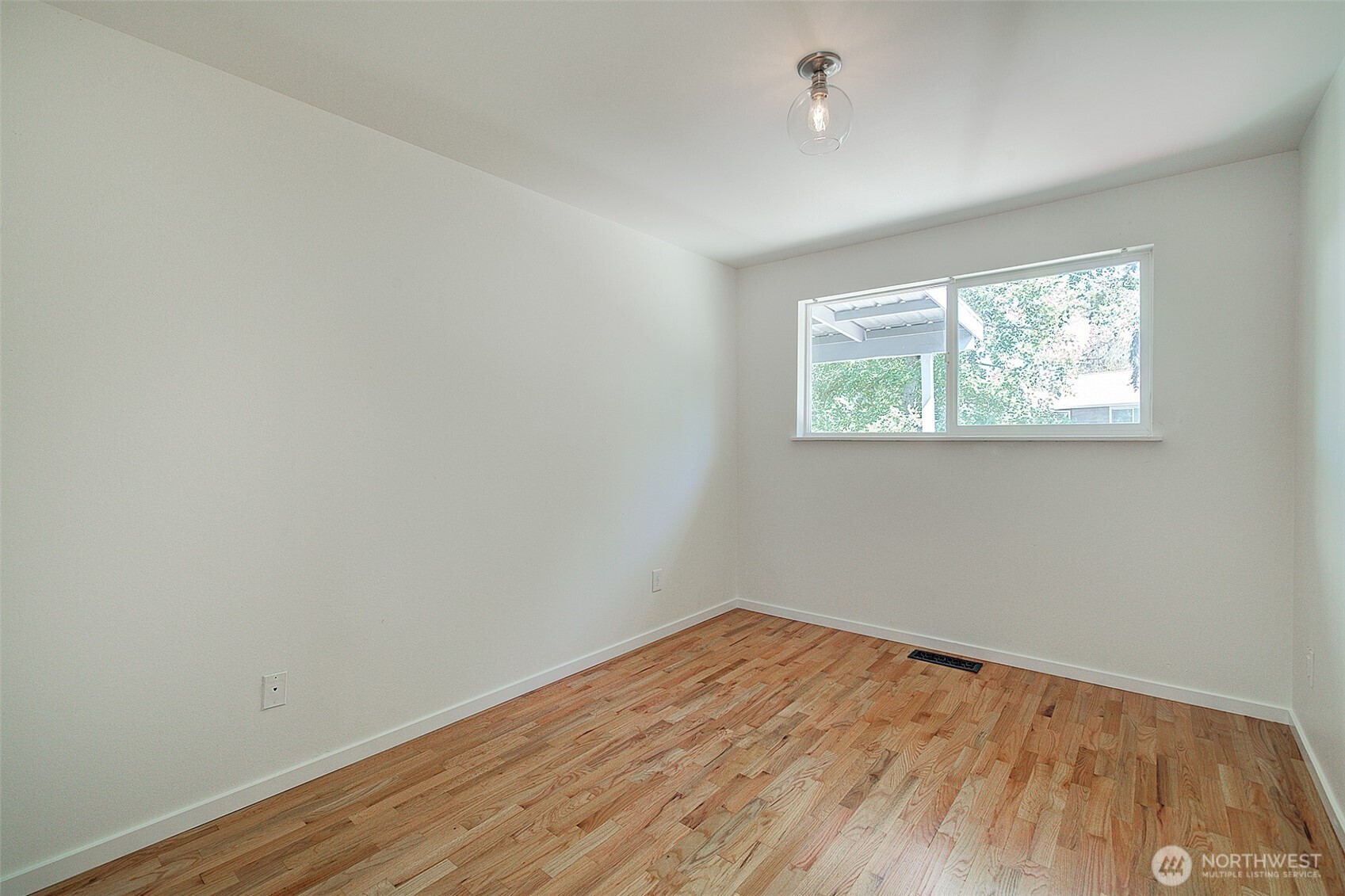 322 NW 200th Street