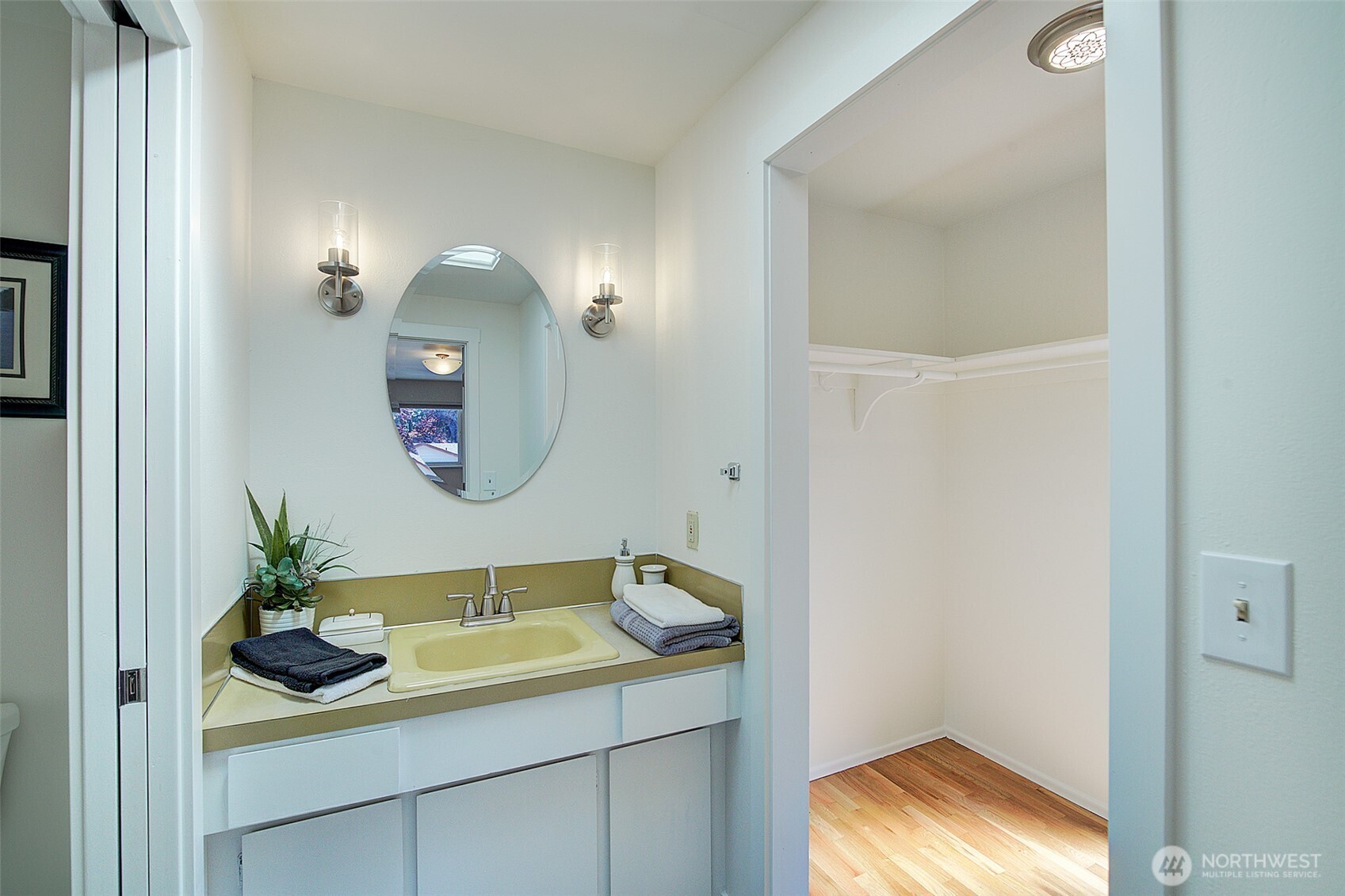 322 NW 200th Street