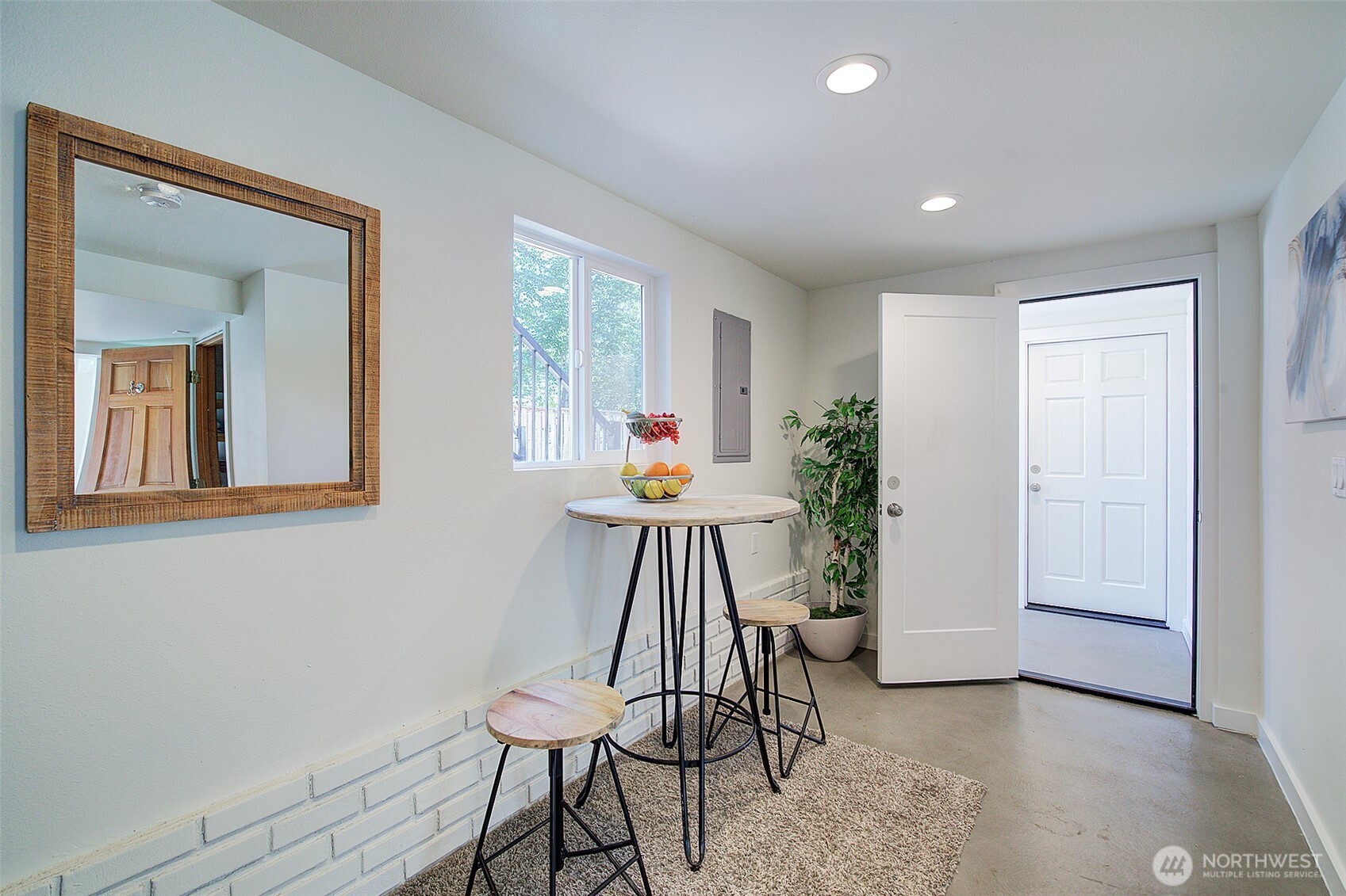 322 NW 200th Street