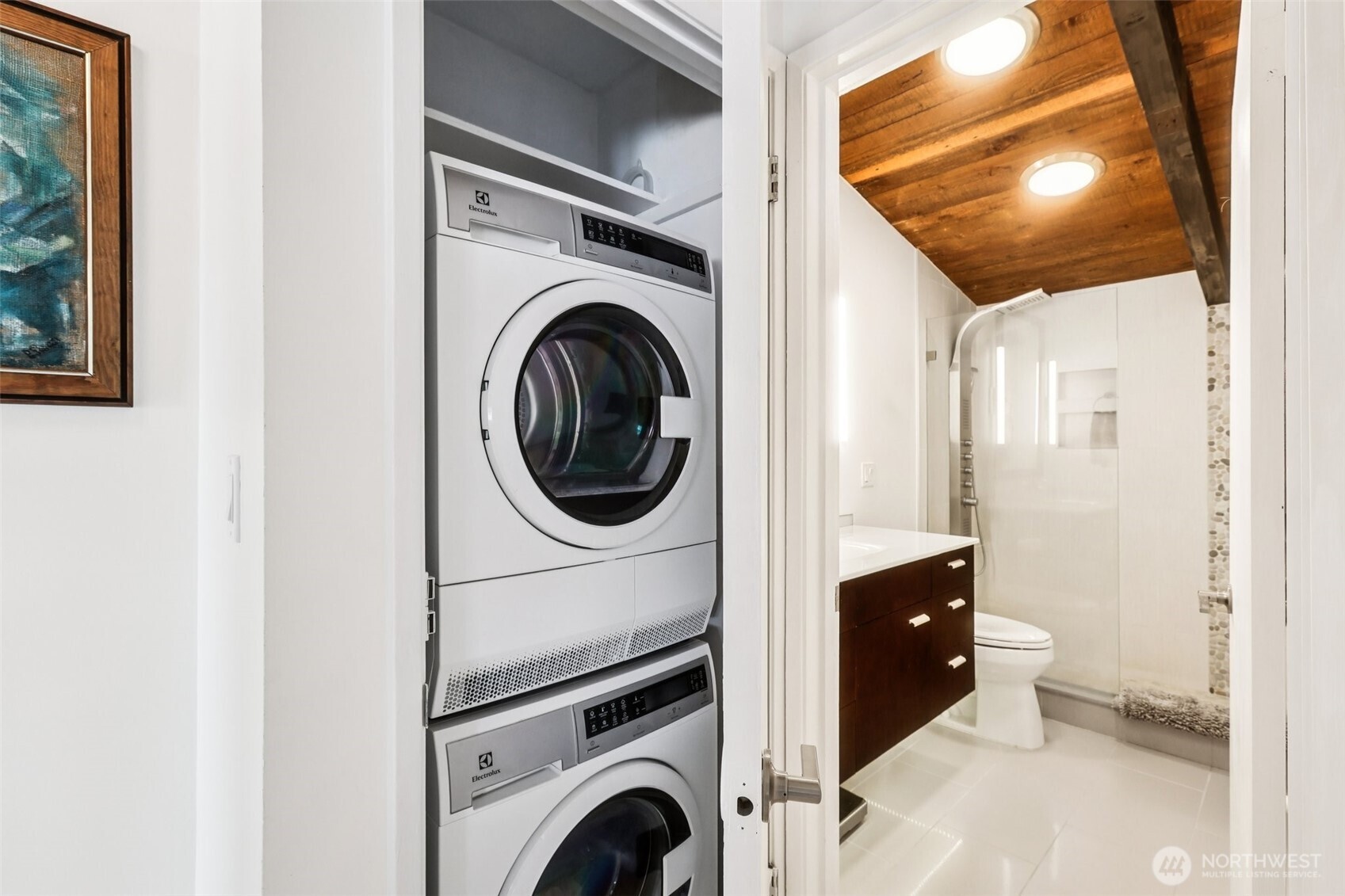 3717 Beach Drive SW Unit: 316