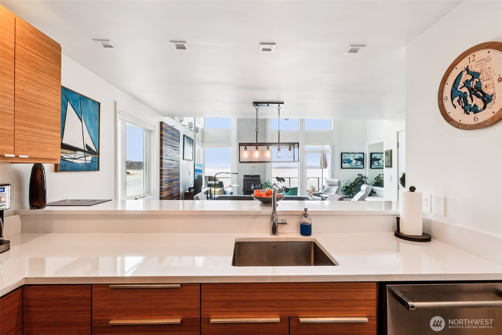 3717 Beach Drive SW Unit: 316