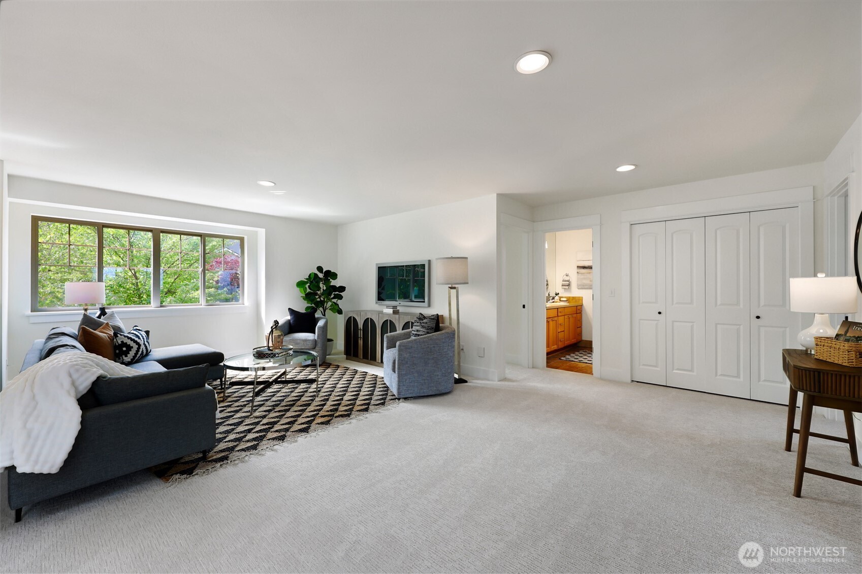 22211 1st Drive SE