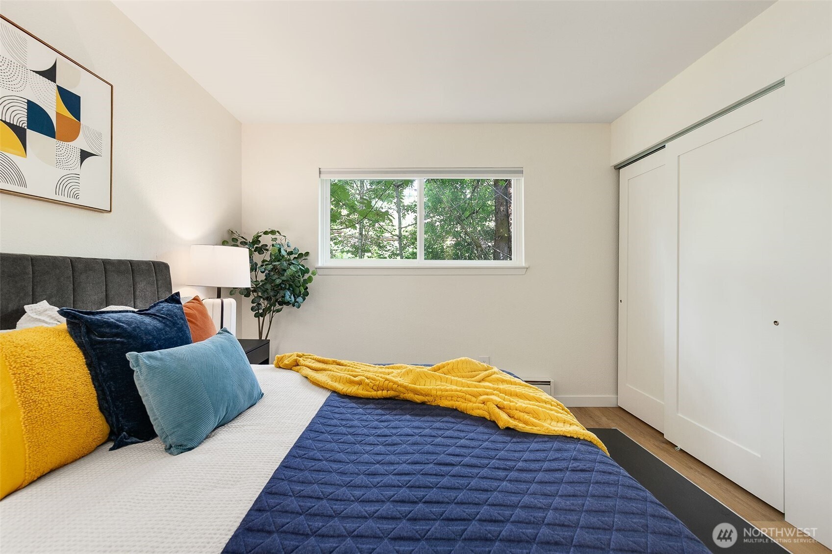 5824 NE 75th Street Unit: 307