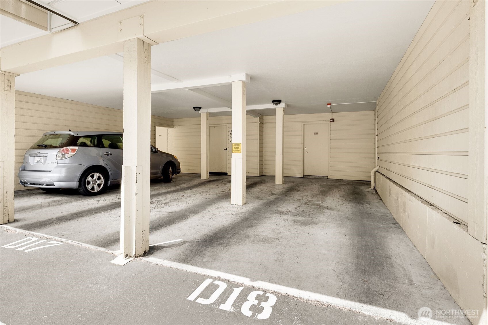 5824 NE 75th Street Unit: 307