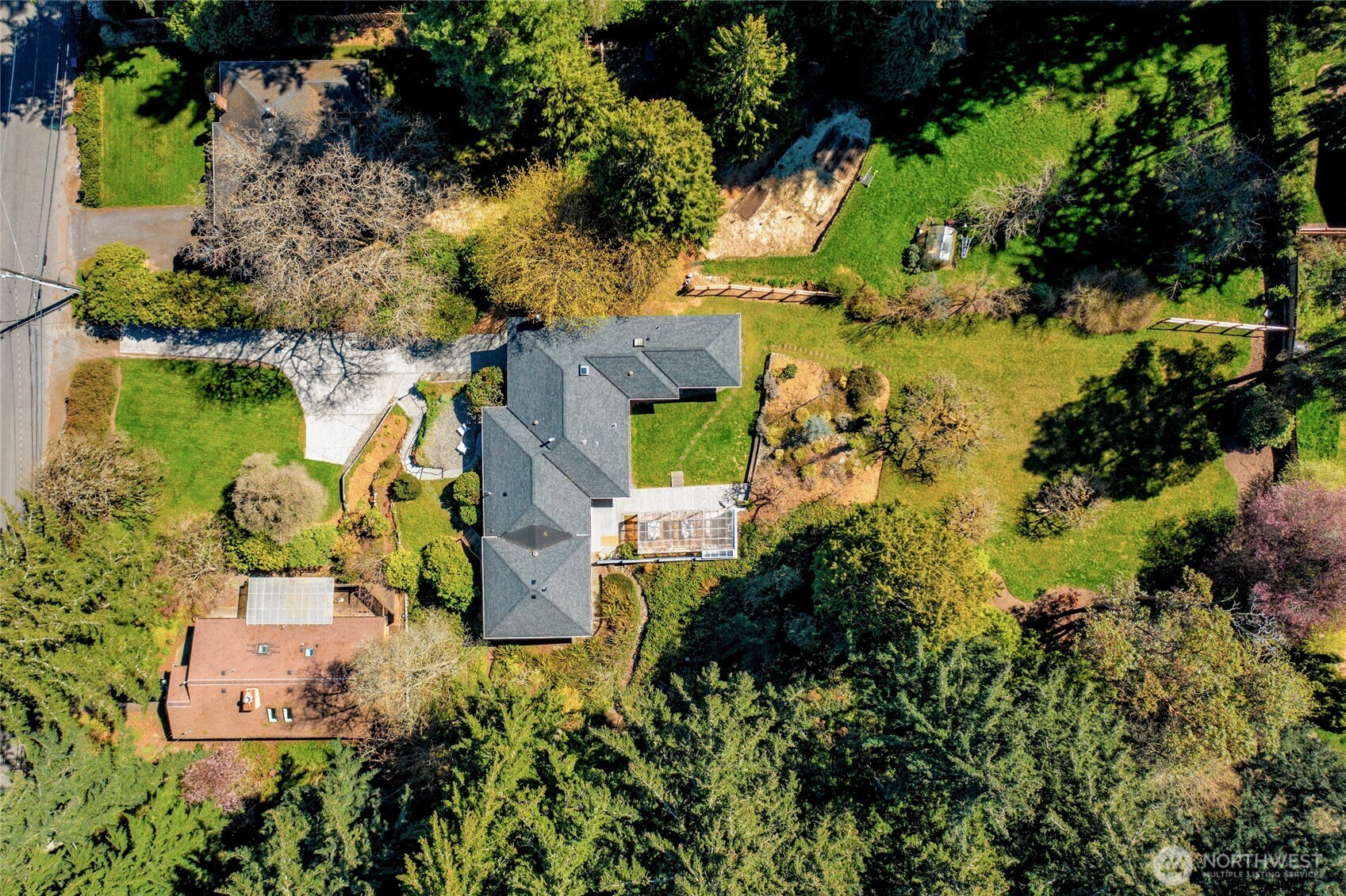 2209 NE 177th Street