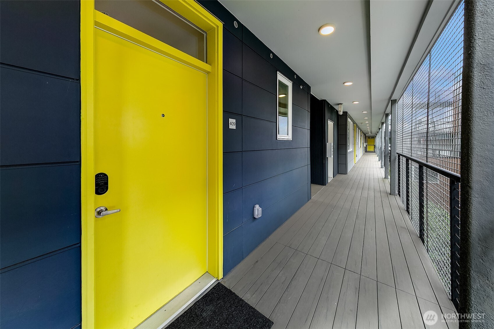 121 12th Avenue E Unit: 409