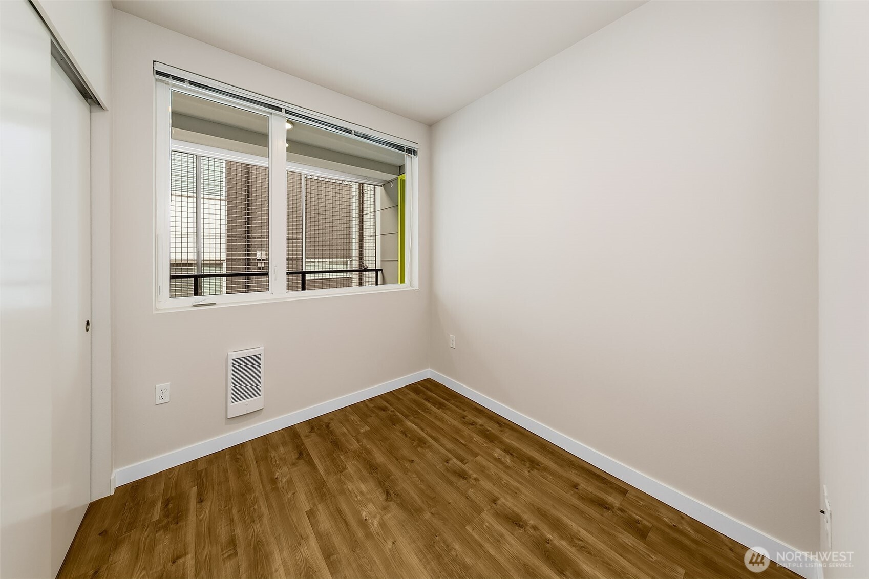 121 12th Avenue E Unit: 409