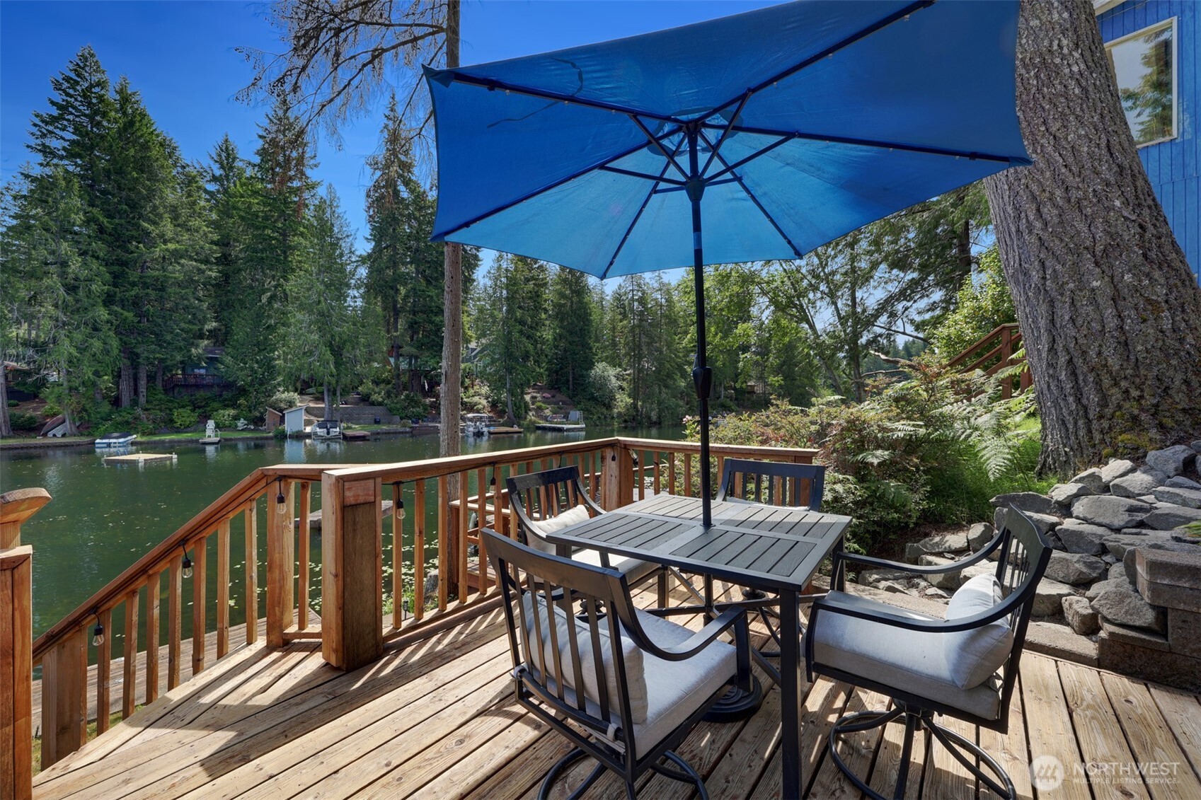 292 NE Lake Drive