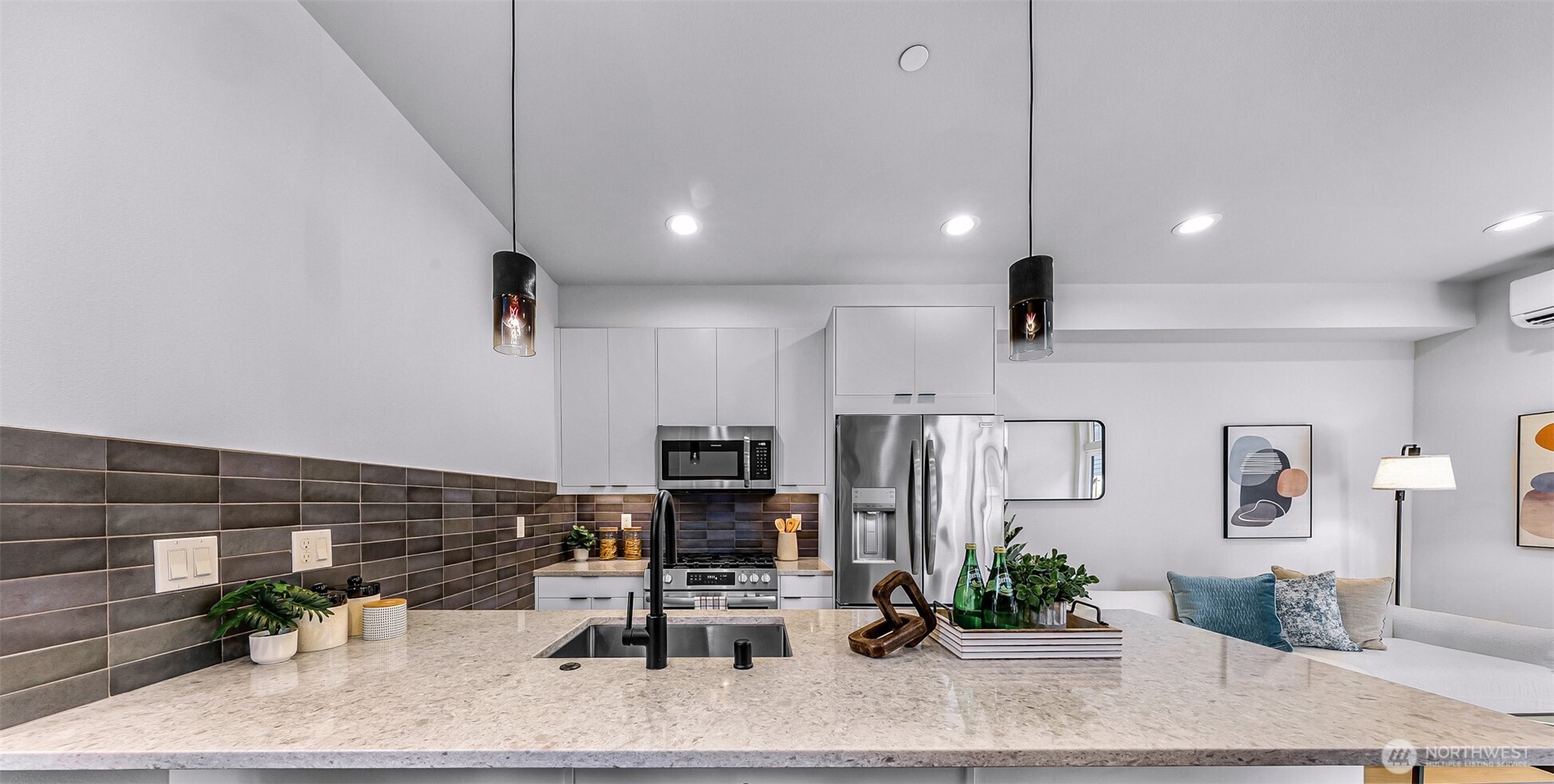 4308 Wallingford Avenue N Unit: C