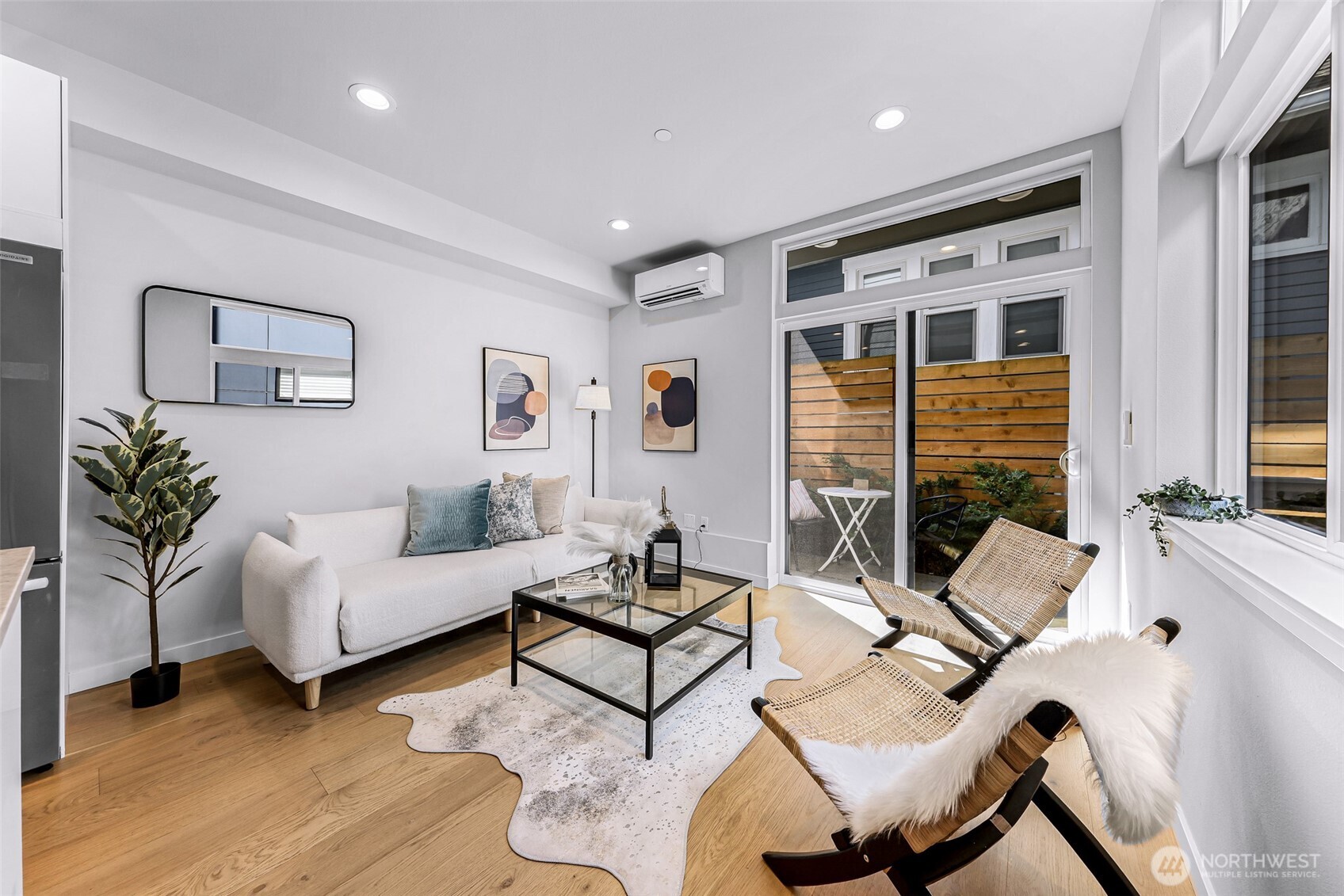 4308 Wallingford Avenue N Unit: C