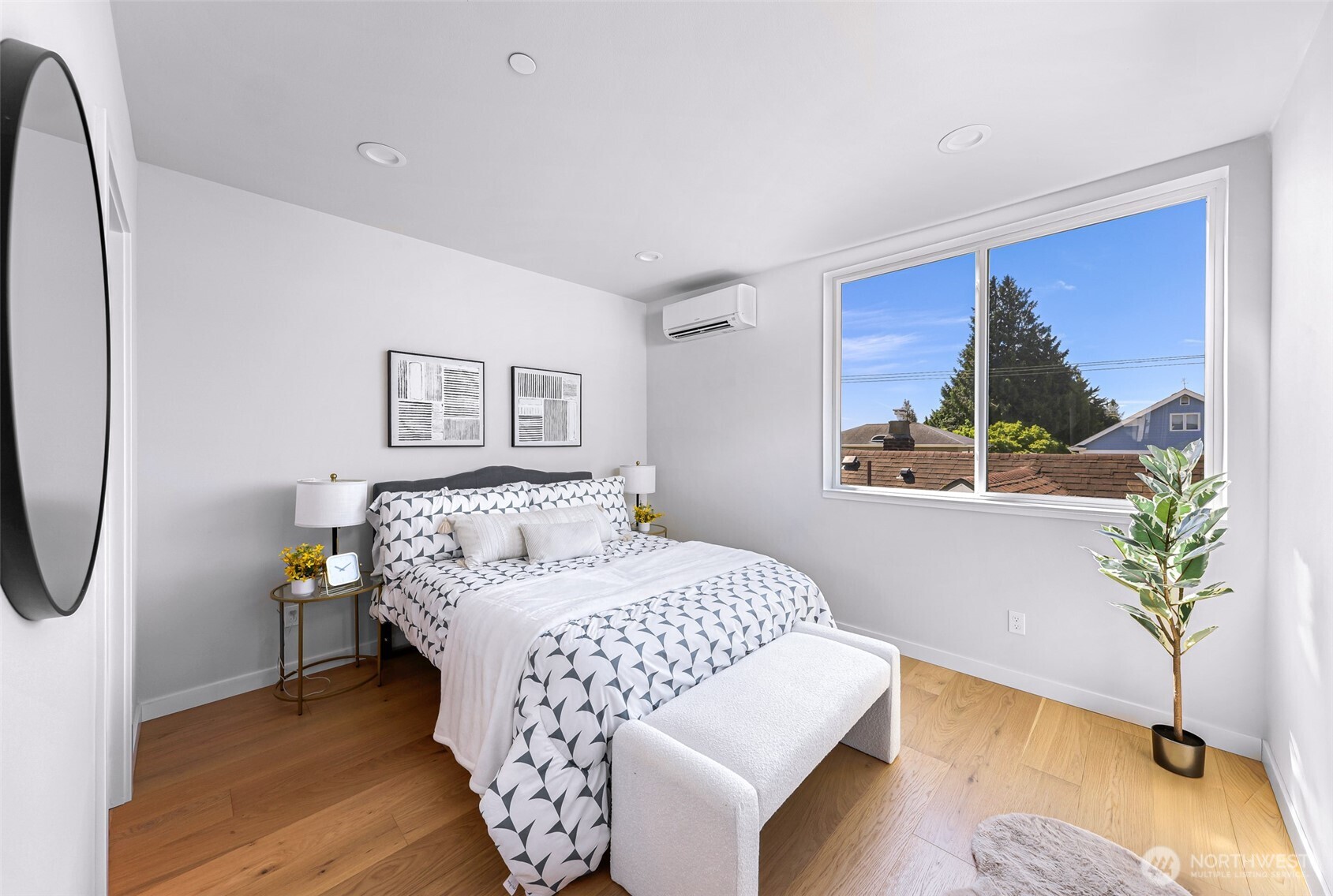4308 Wallingford Avenue N Unit: C