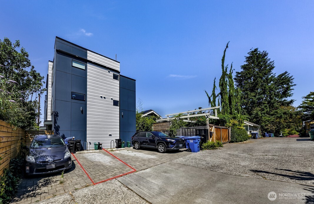 4308 Wallingford Avenue N Unit: C