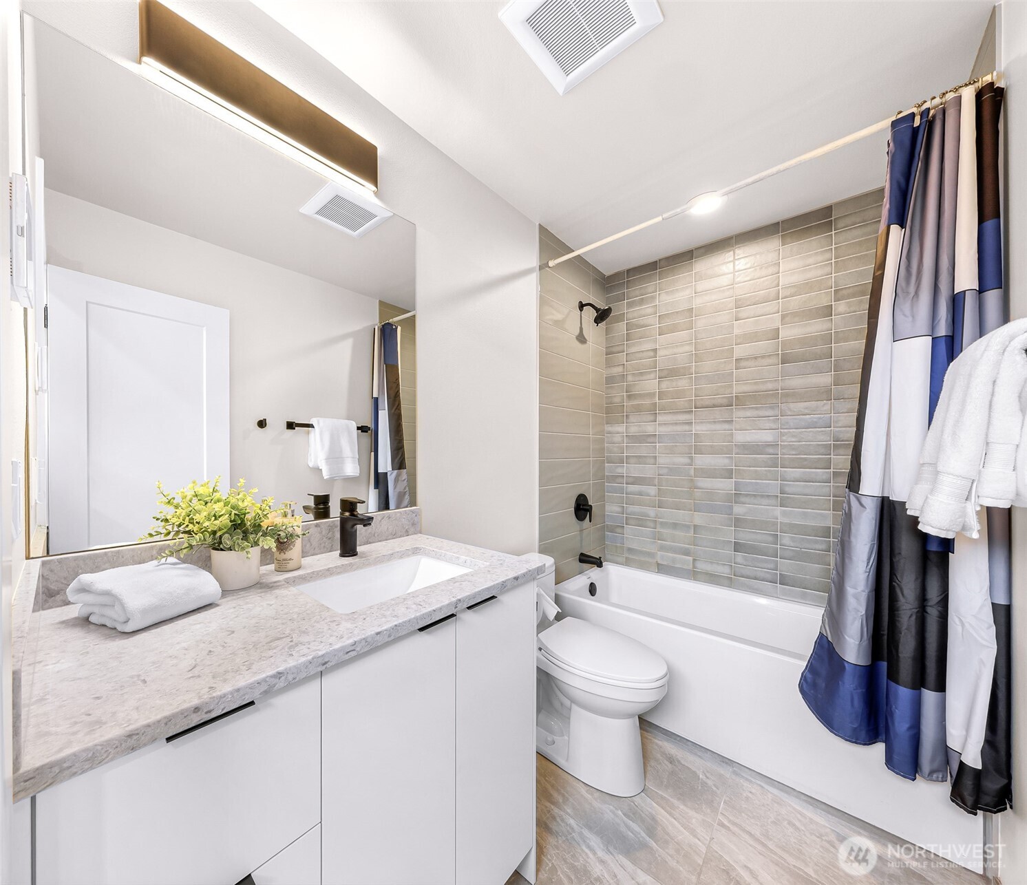 4308 Wallingford Avenue N Unit: C