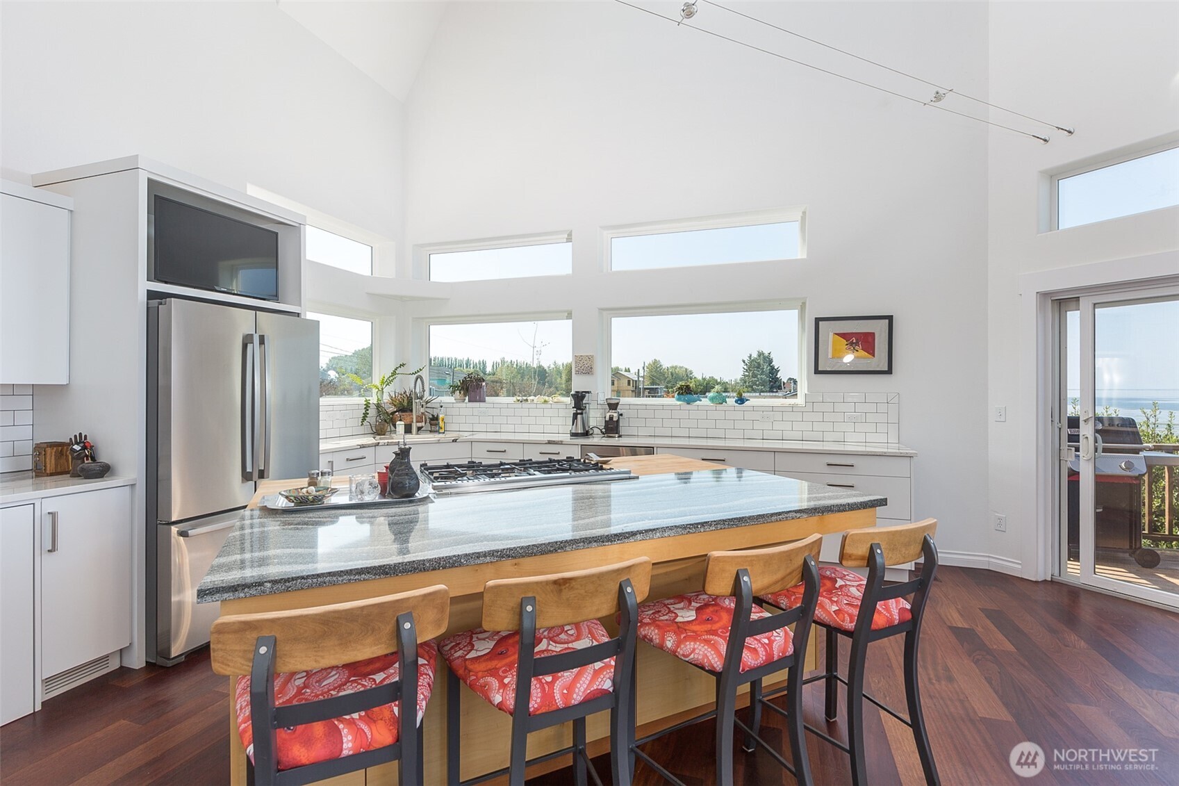 1321 Three Crabs Road