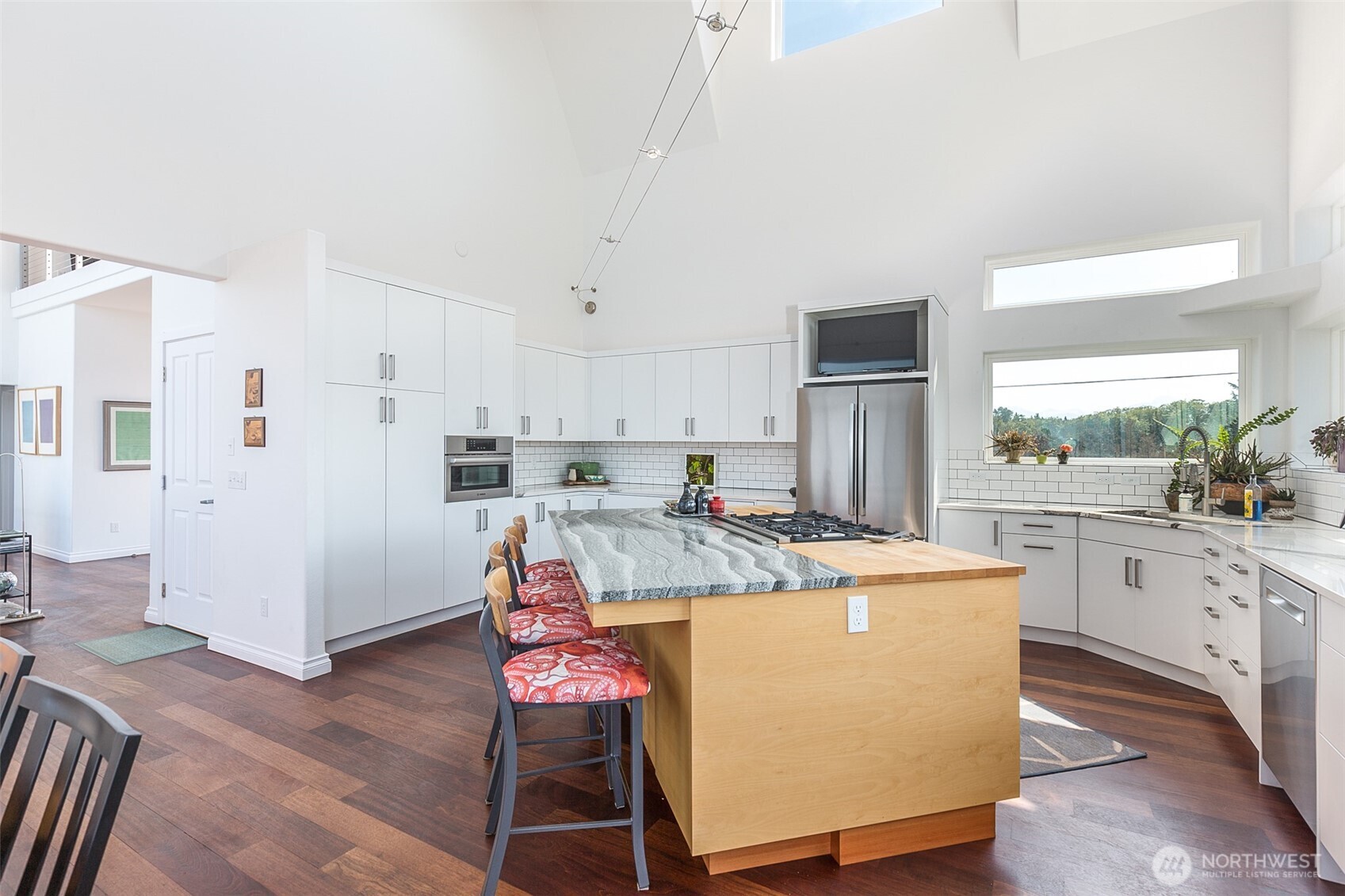 1321 Three Crabs Road