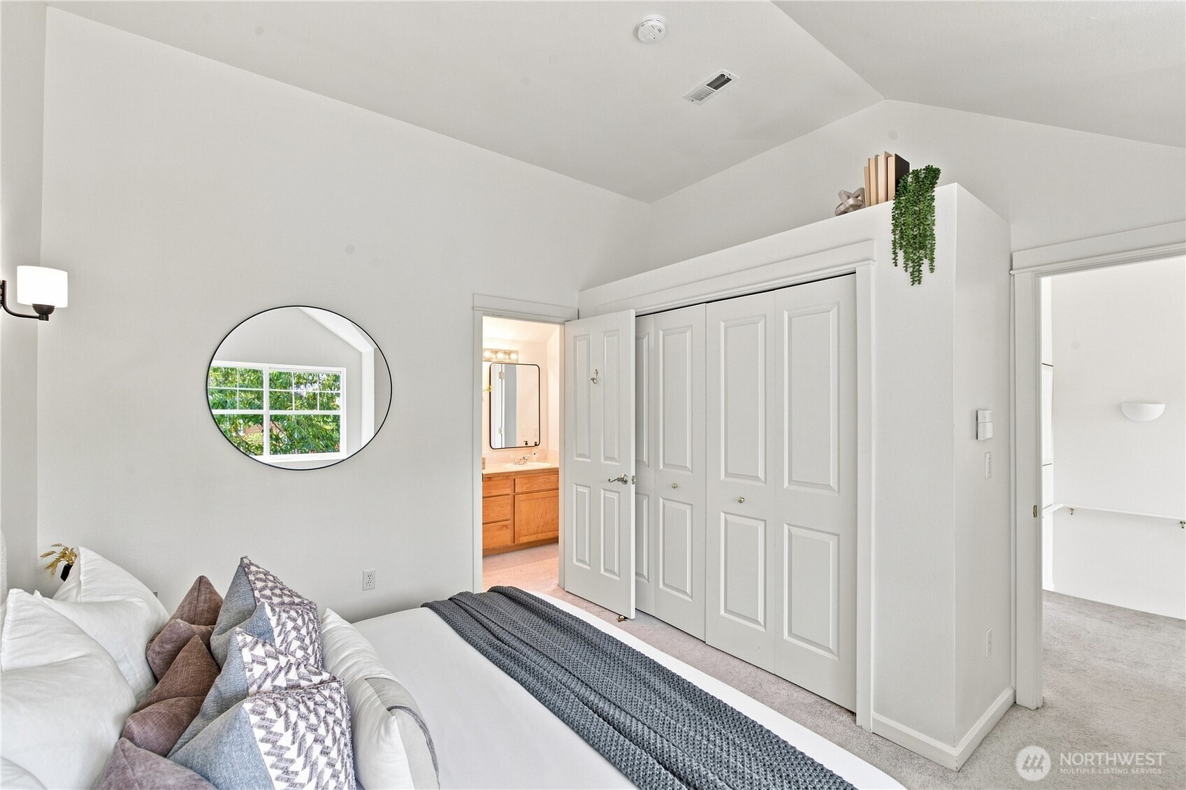 6513 24th Avenue NE Unit: A