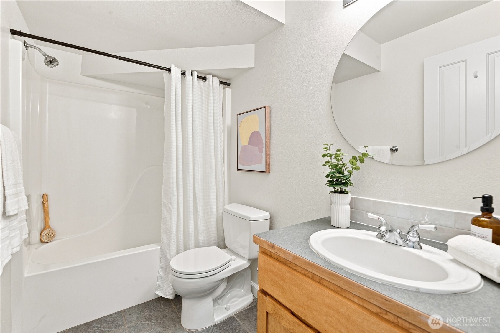 6513 24th Avenue NE Unit: A