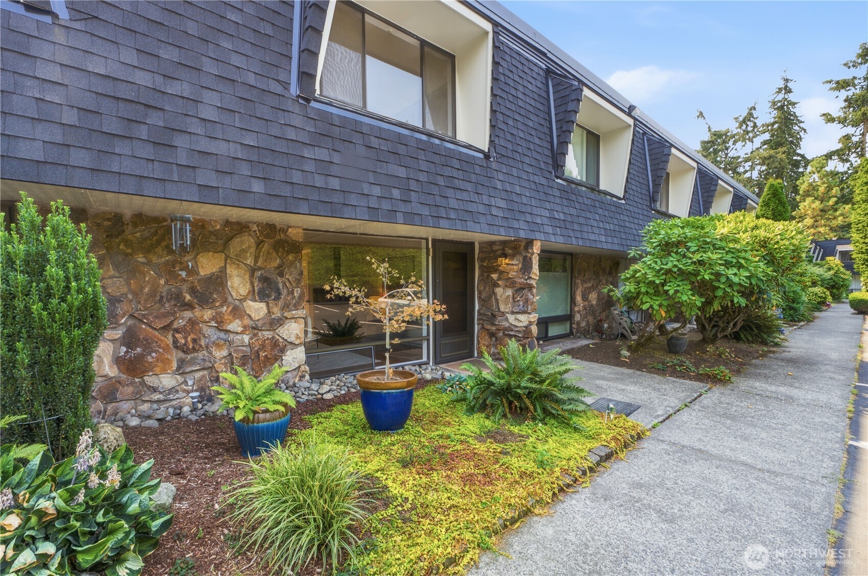 20714 76th Avenue W Unit: 4