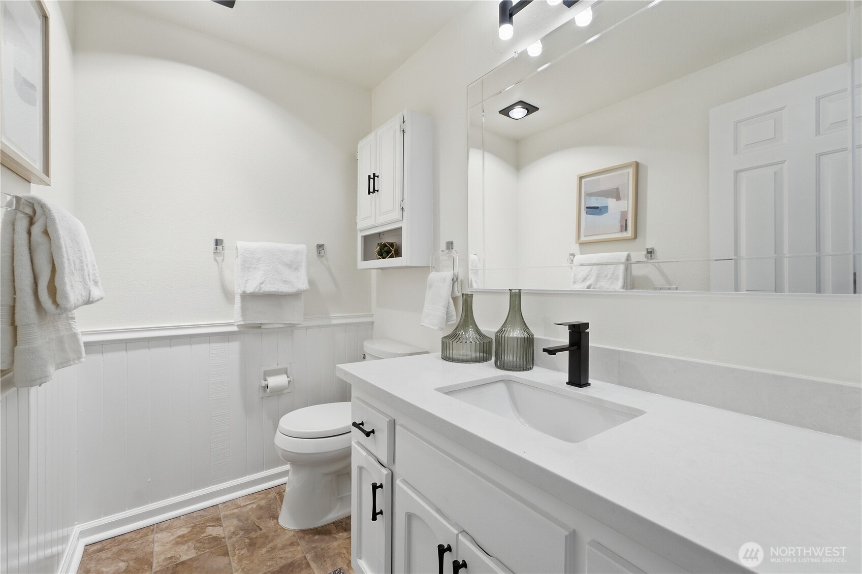 20714 76th Avenue W Unit: 4