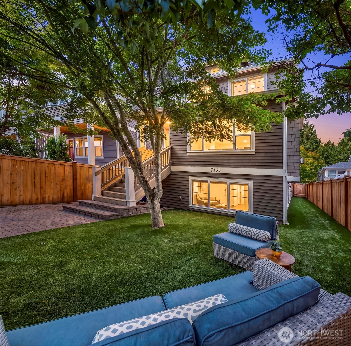 7755 35th Avenue NE