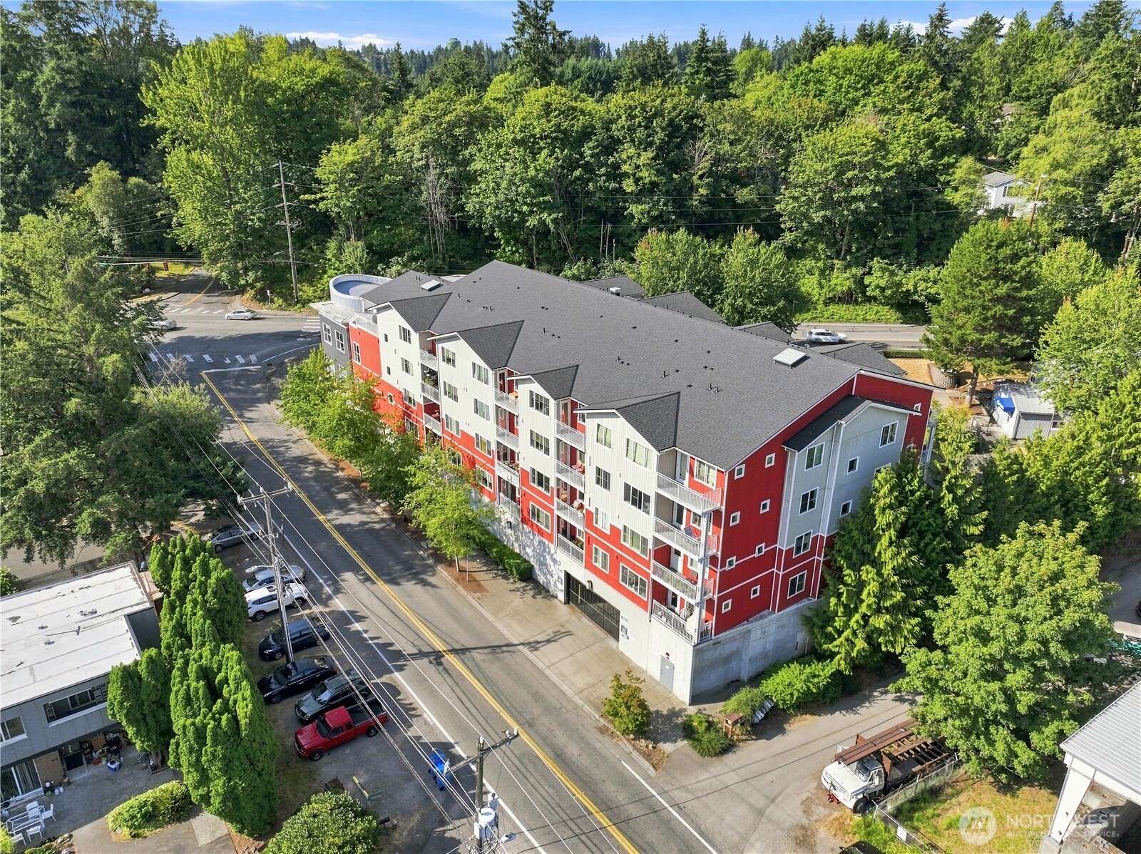 19500 Ballinger Wy NE Unit: 204