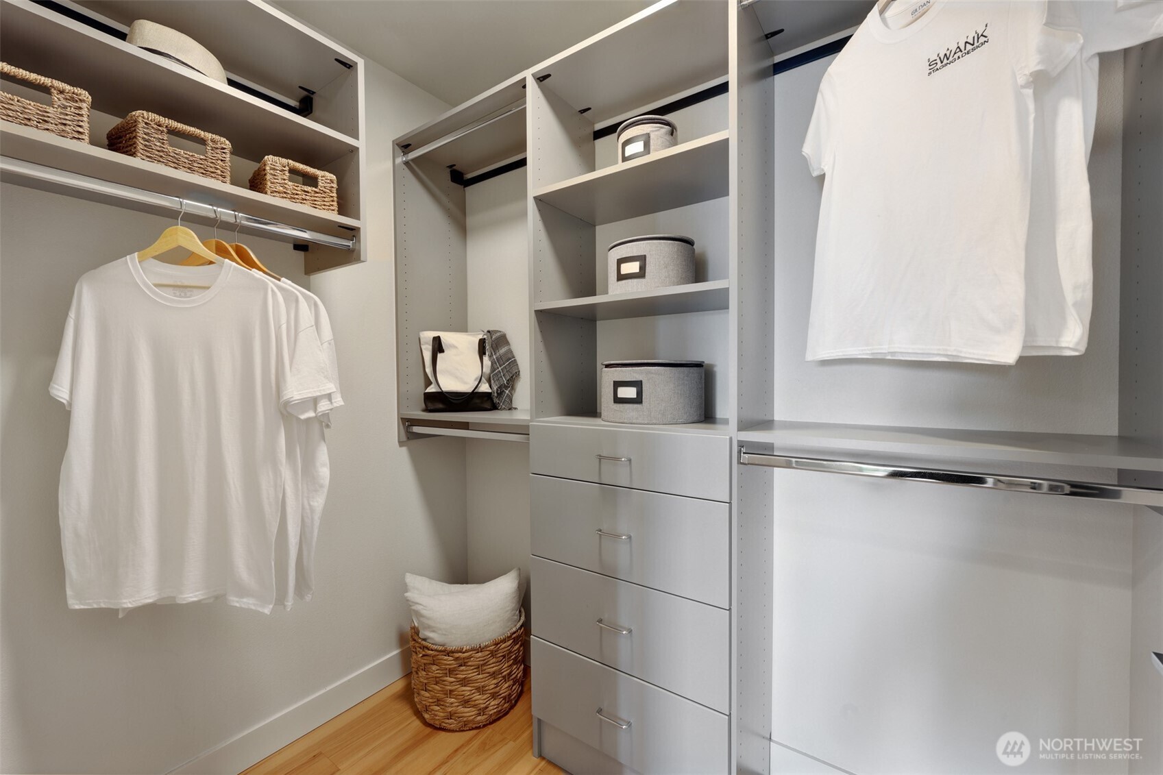 2708 Franklin Avenue E Unit: B