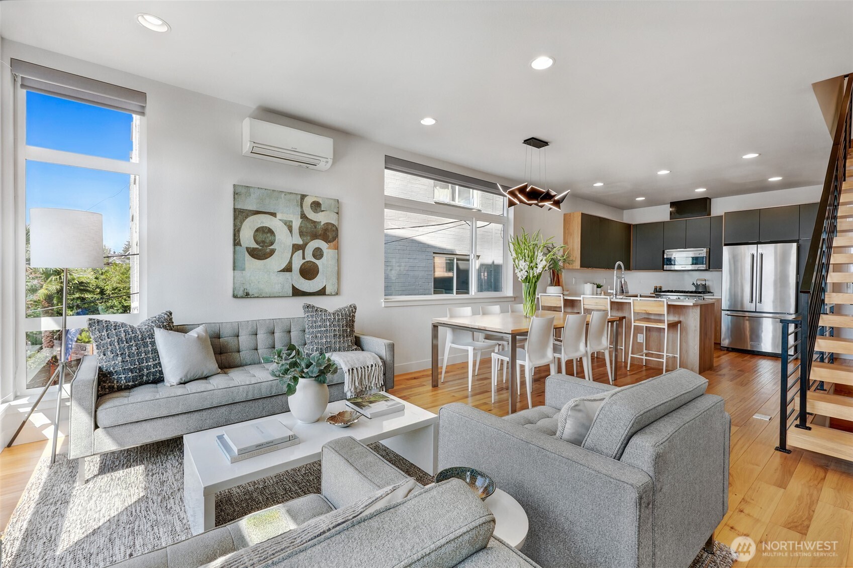 2708 Franklin Avenue E Unit: B