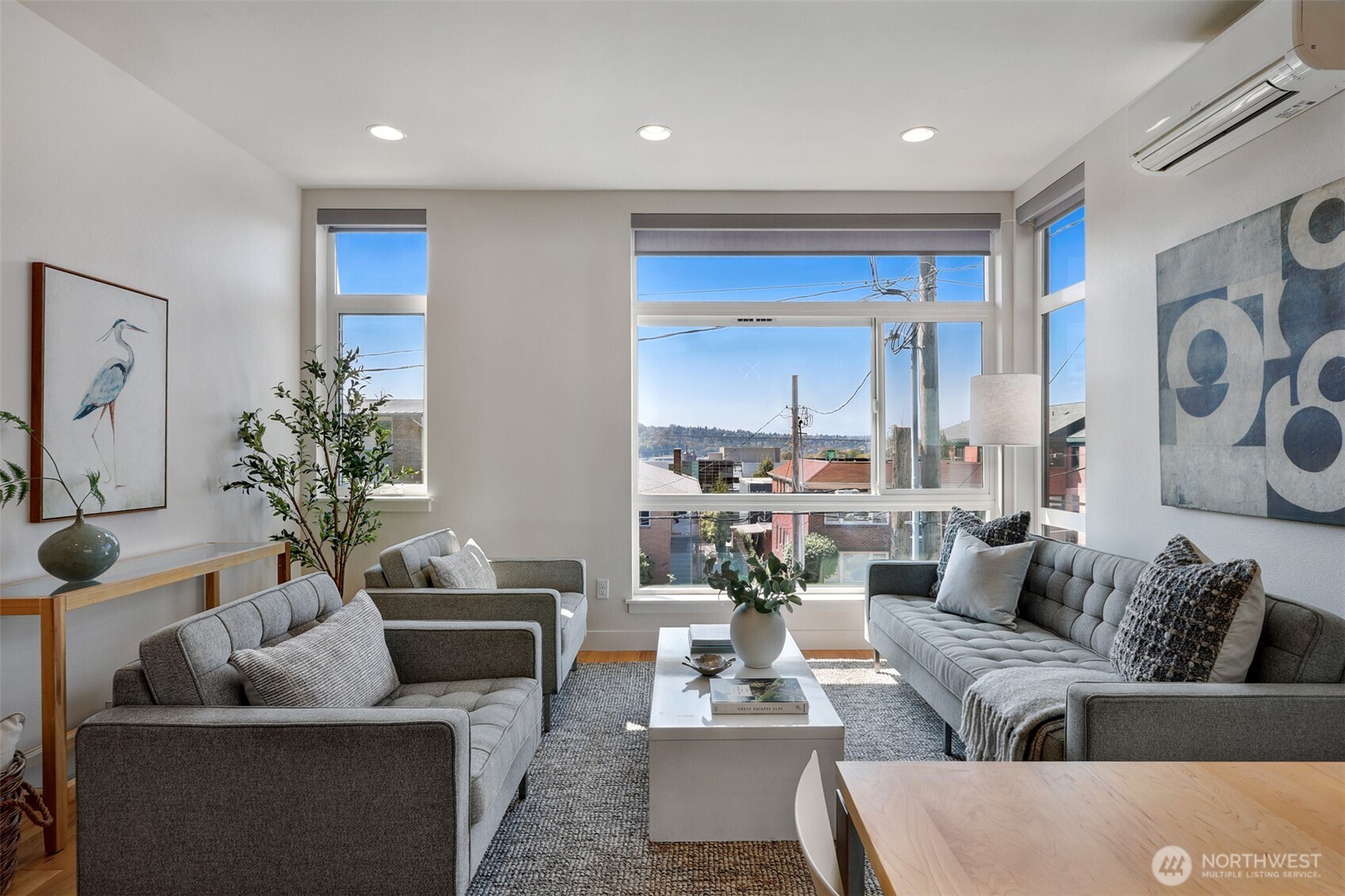 2708 Franklin Avenue E Unit: B