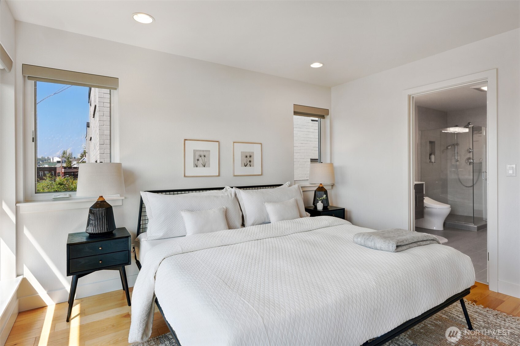 2708 Franklin Avenue E Unit: B