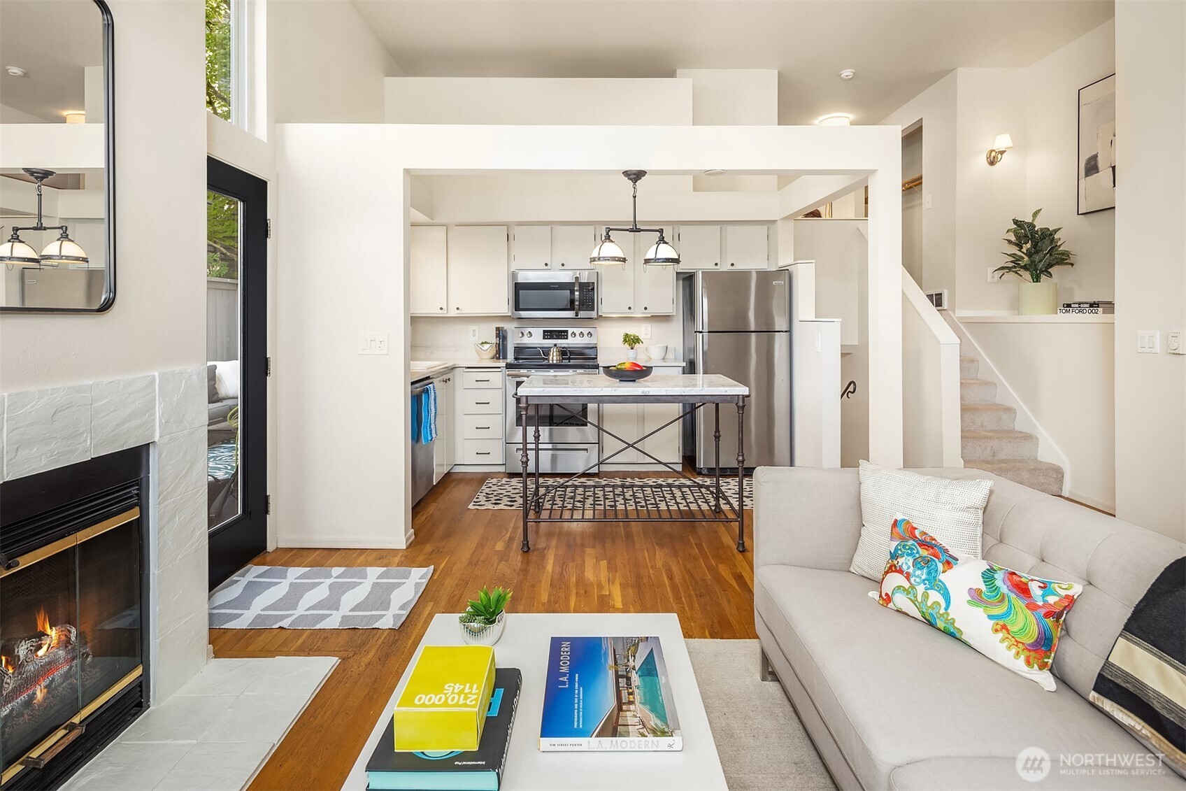 1915 42nd Avenue E Unit: 3