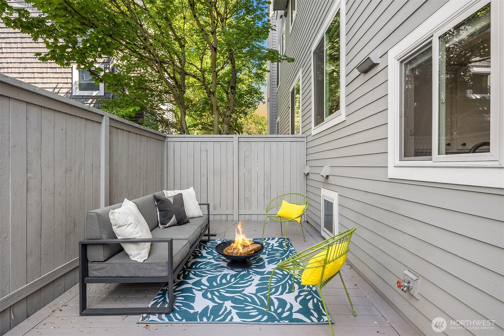 1915 42nd Avenue E Unit: 3