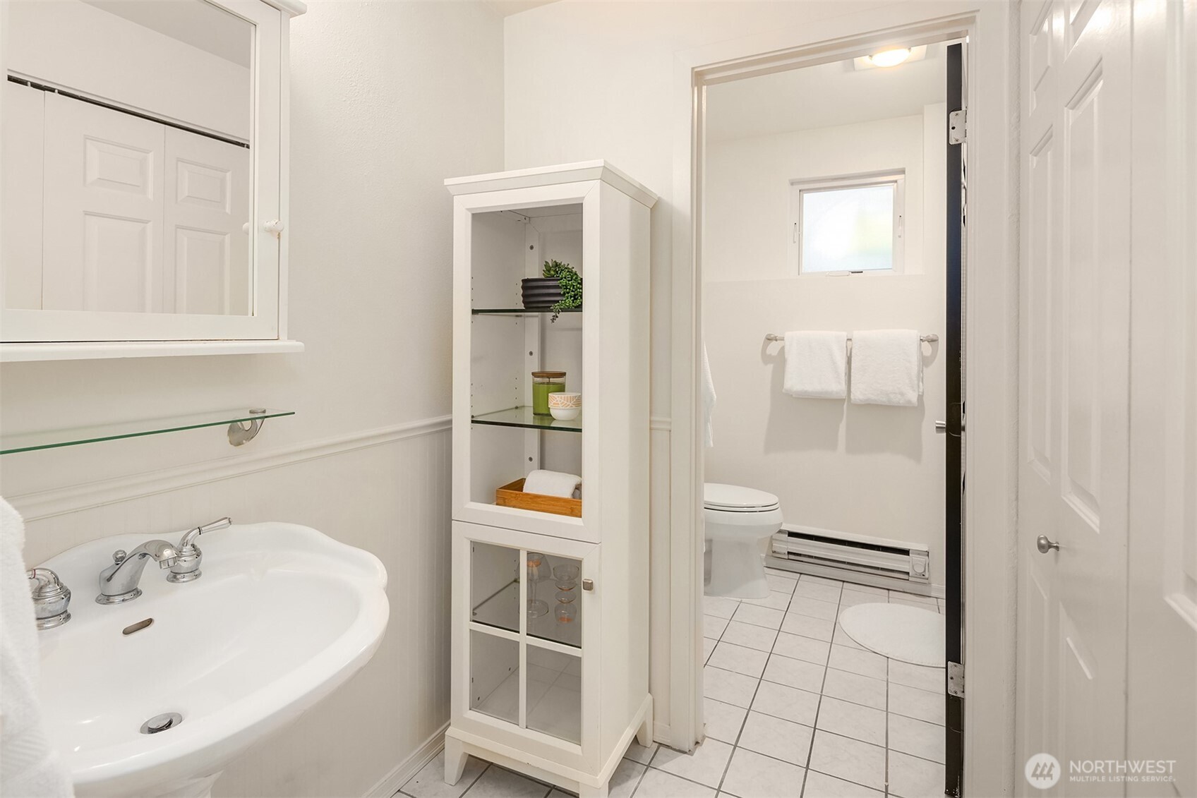 1915 42nd Avenue E Unit: 3