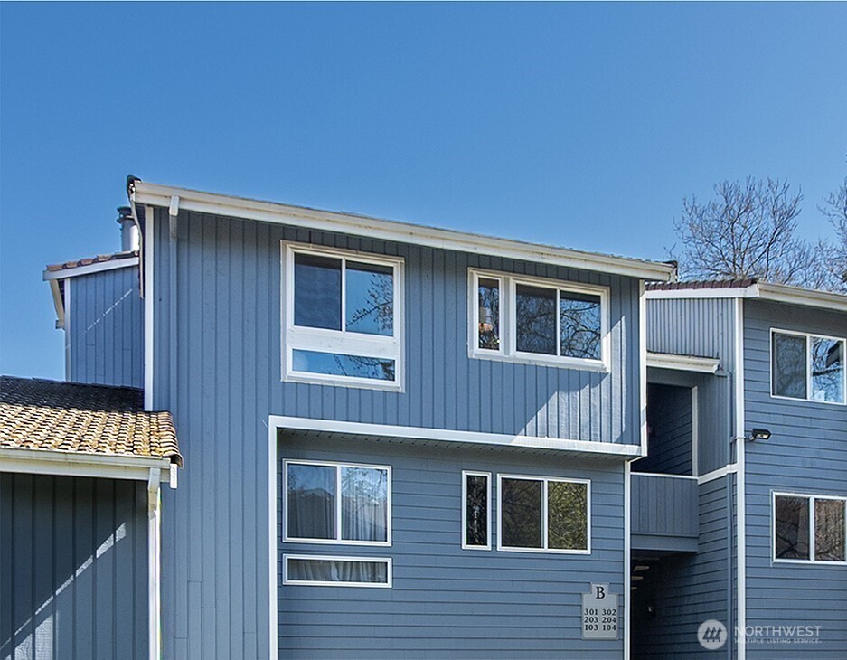 4120 212th Street SW Unit: B301