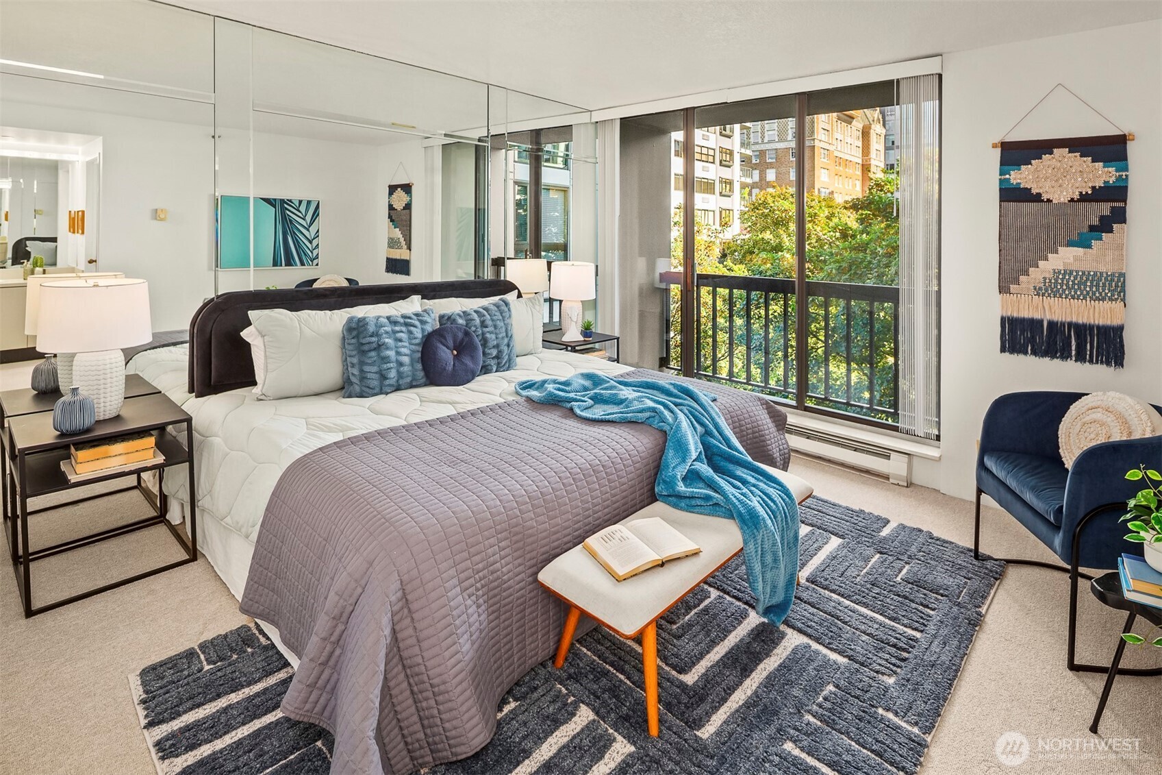 1101 Seneca Street Unit: 801