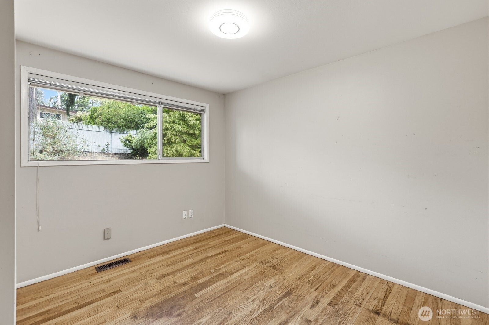 15634 NE 1st Place