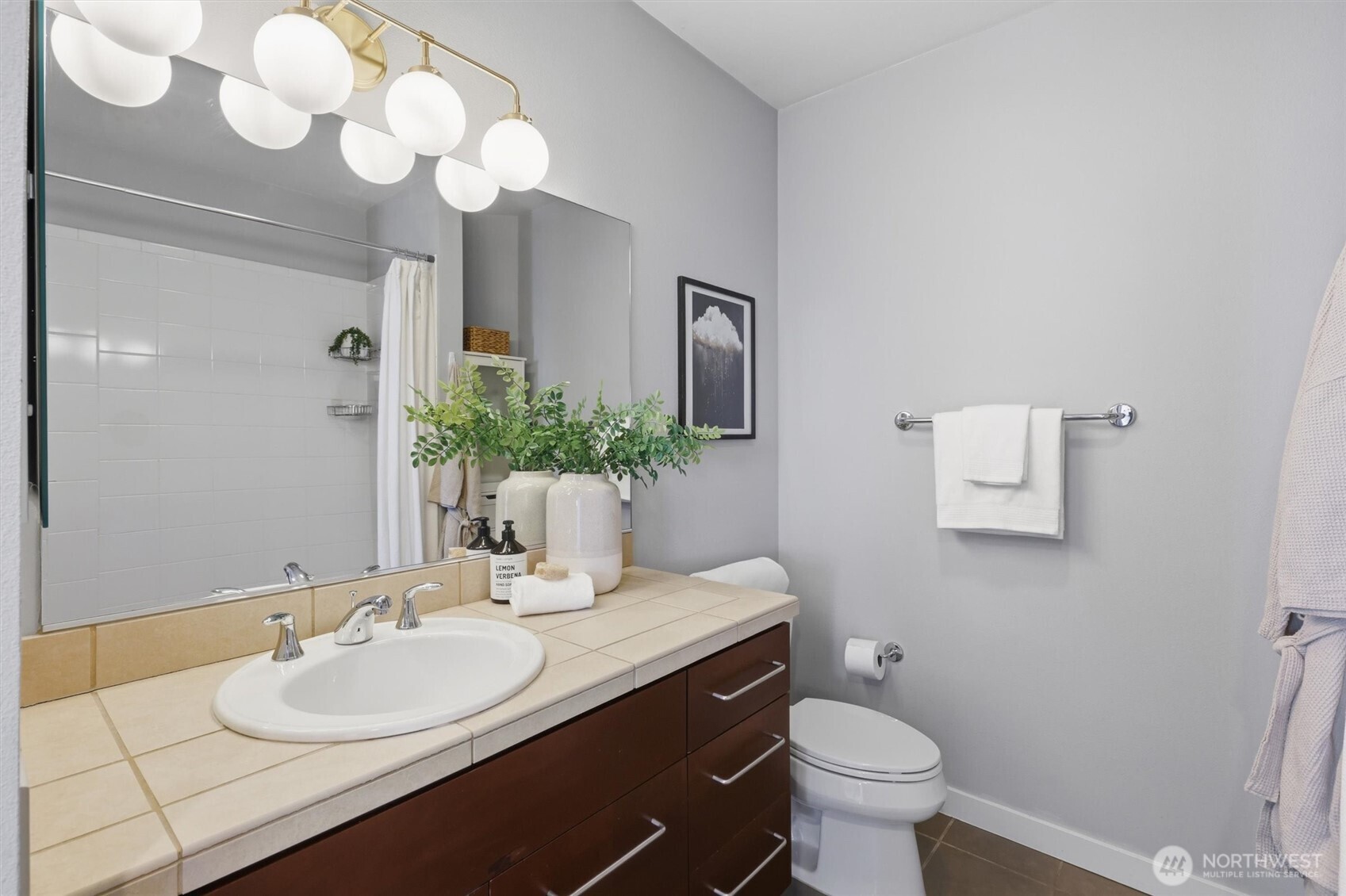 655 Crockett Street Unit: A408