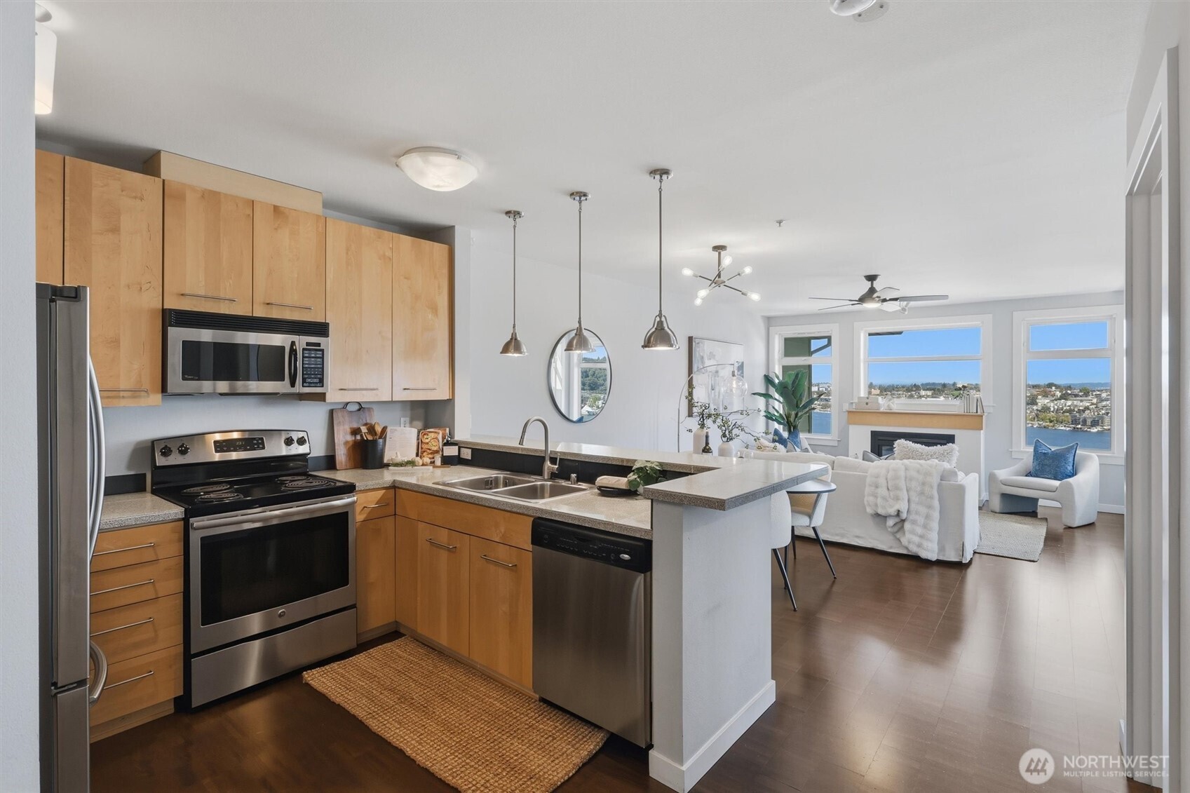 655 Crockett Street Unit: A408