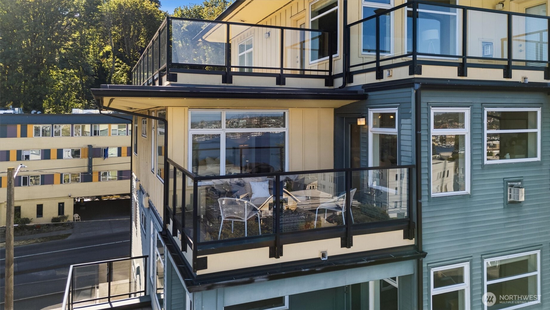 655 Crockett Street Unit: A408