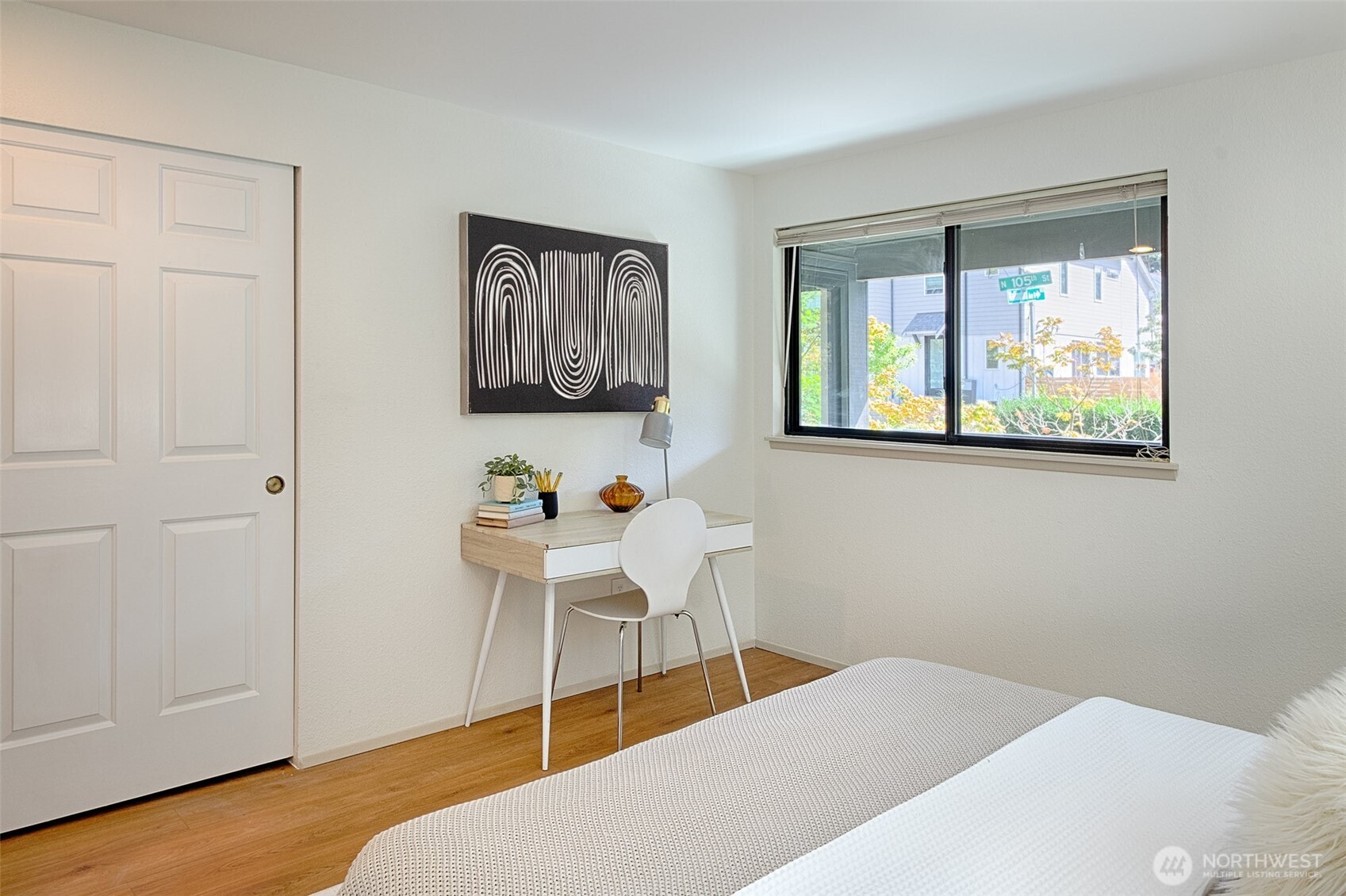 1800 N 105th Street Unit: 9-201