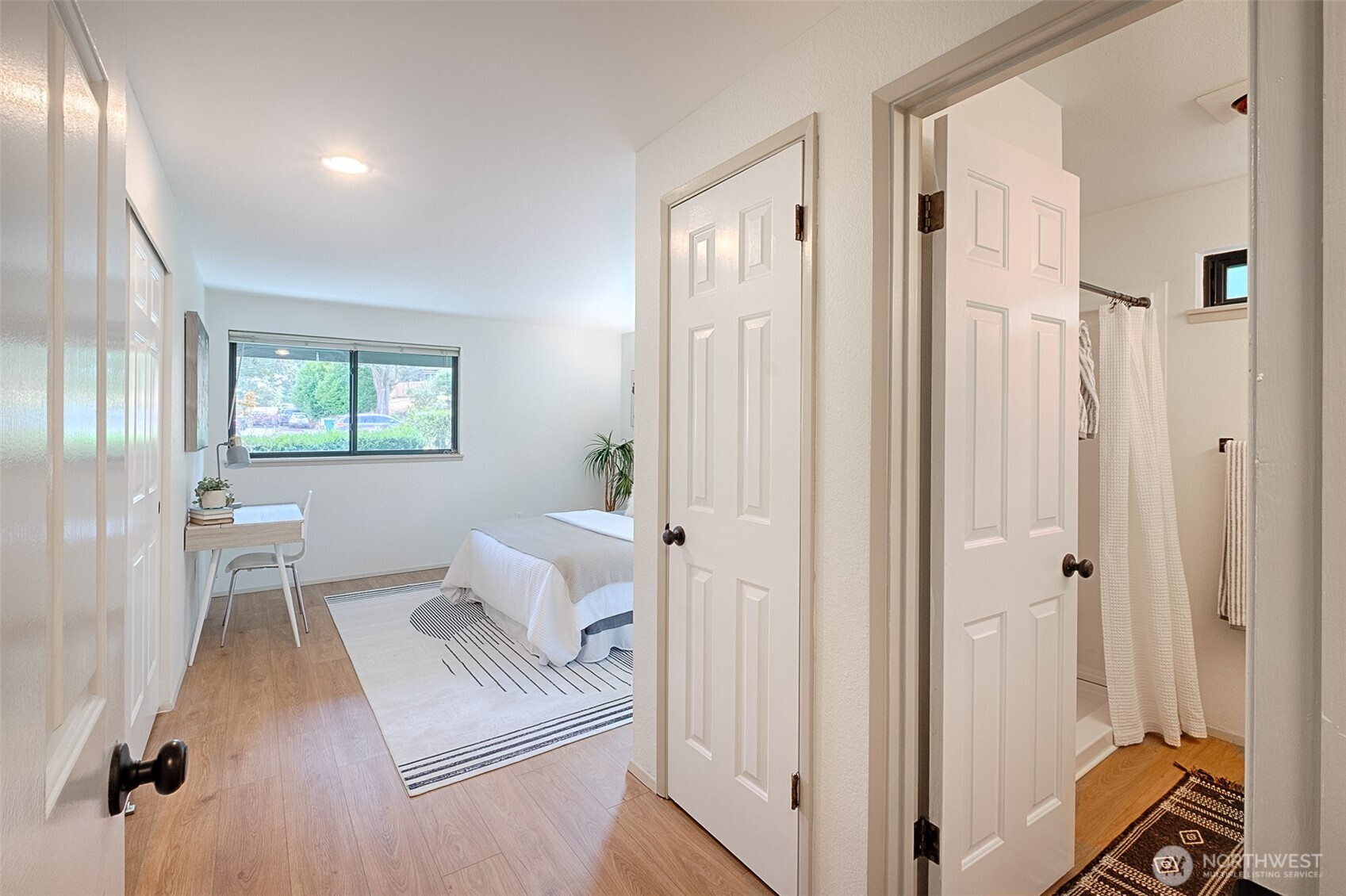 1800 N 105th Street Unit: 9-201