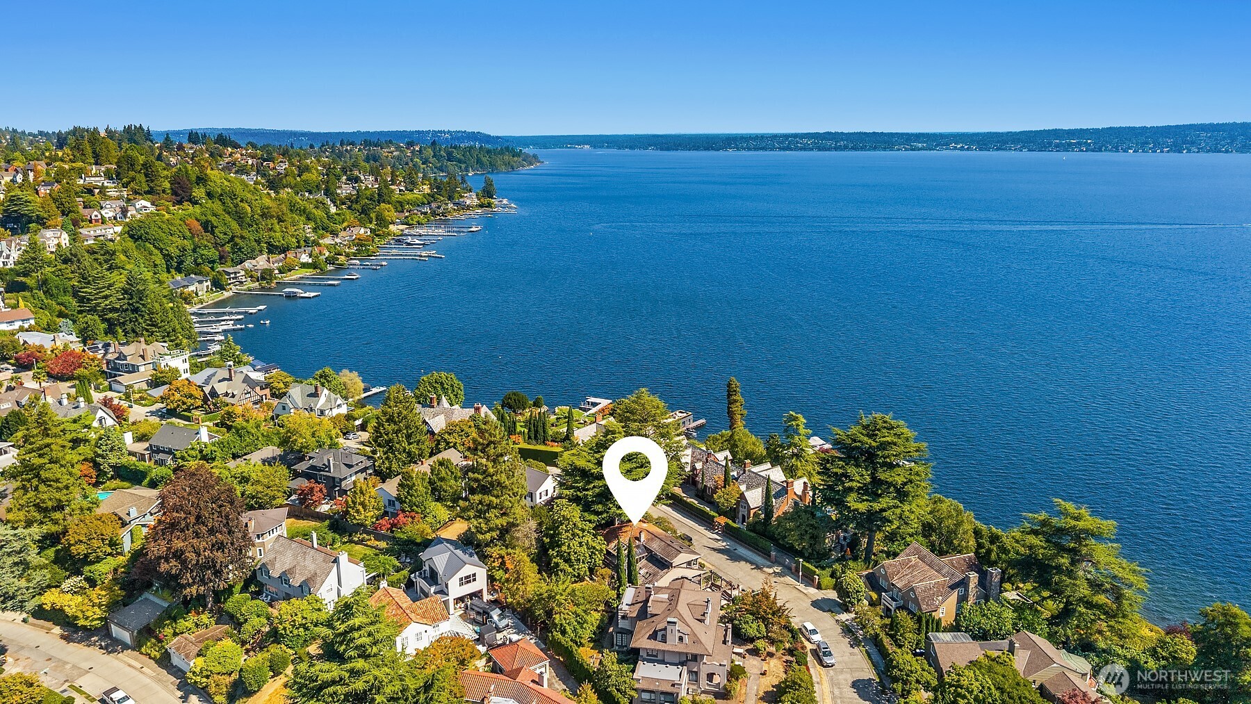 3023 E Laurelhurst Drive NE