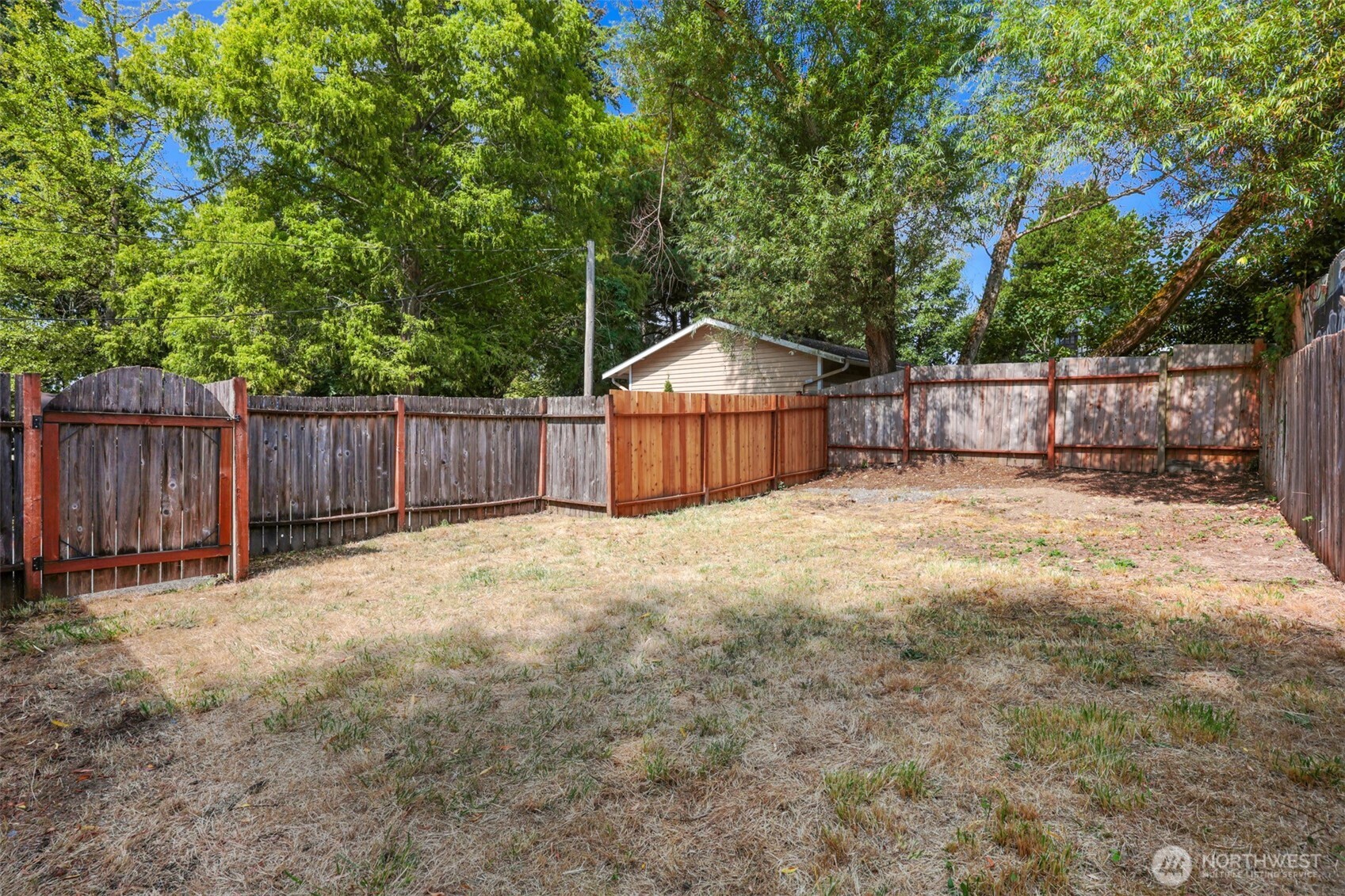 3830 NE 123rd Street