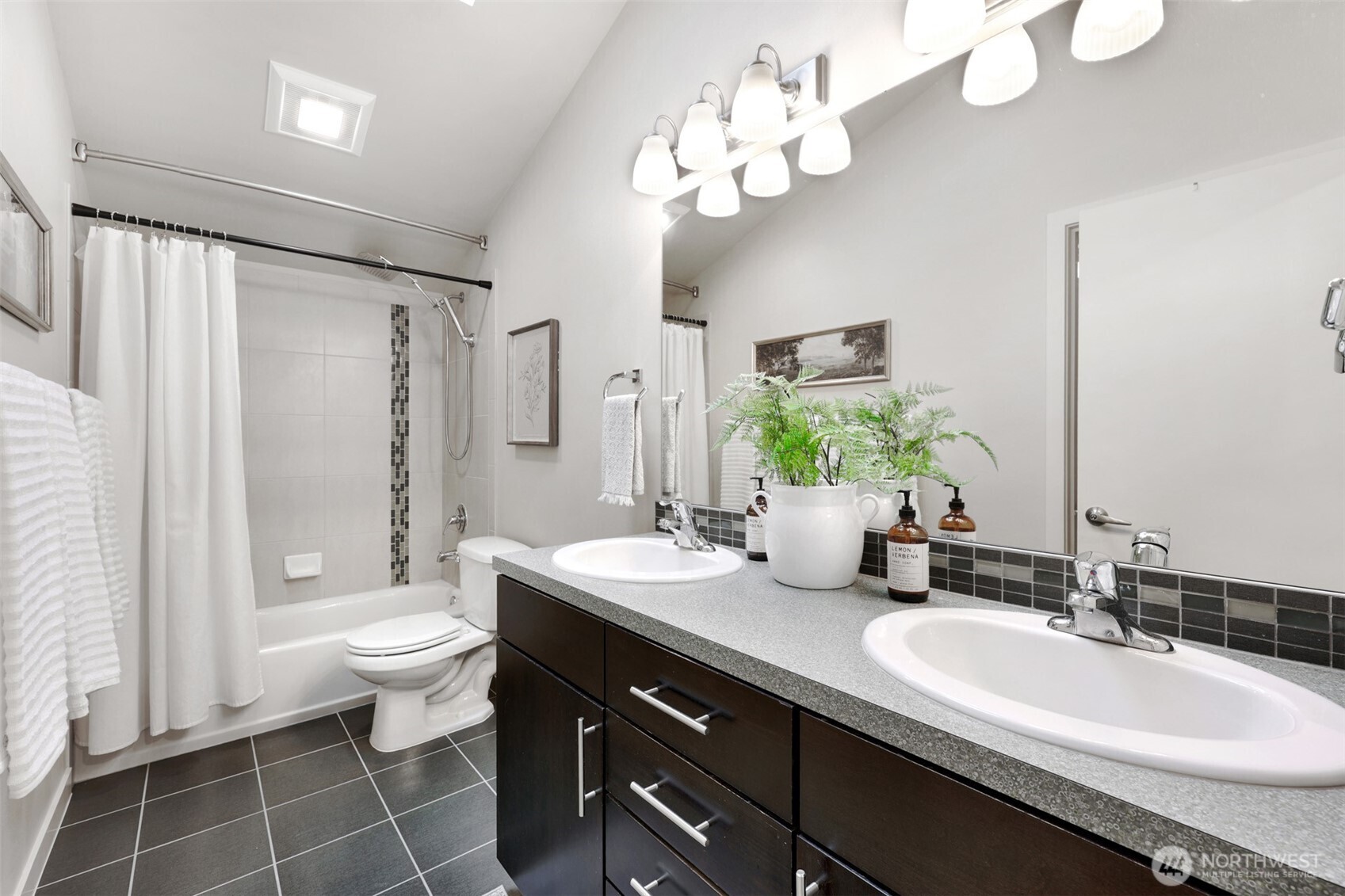 12010 31st Avenue NE Unit: B