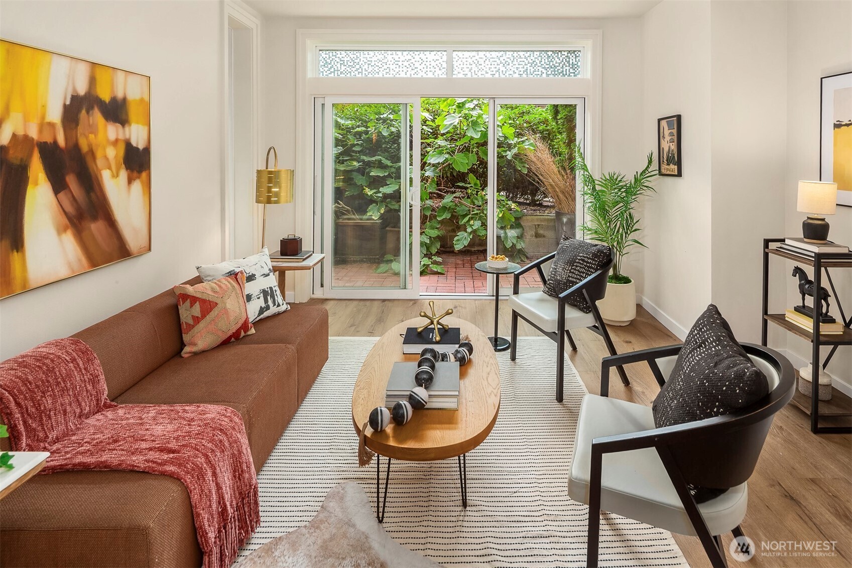 2414 1st Avenue Unit: 304