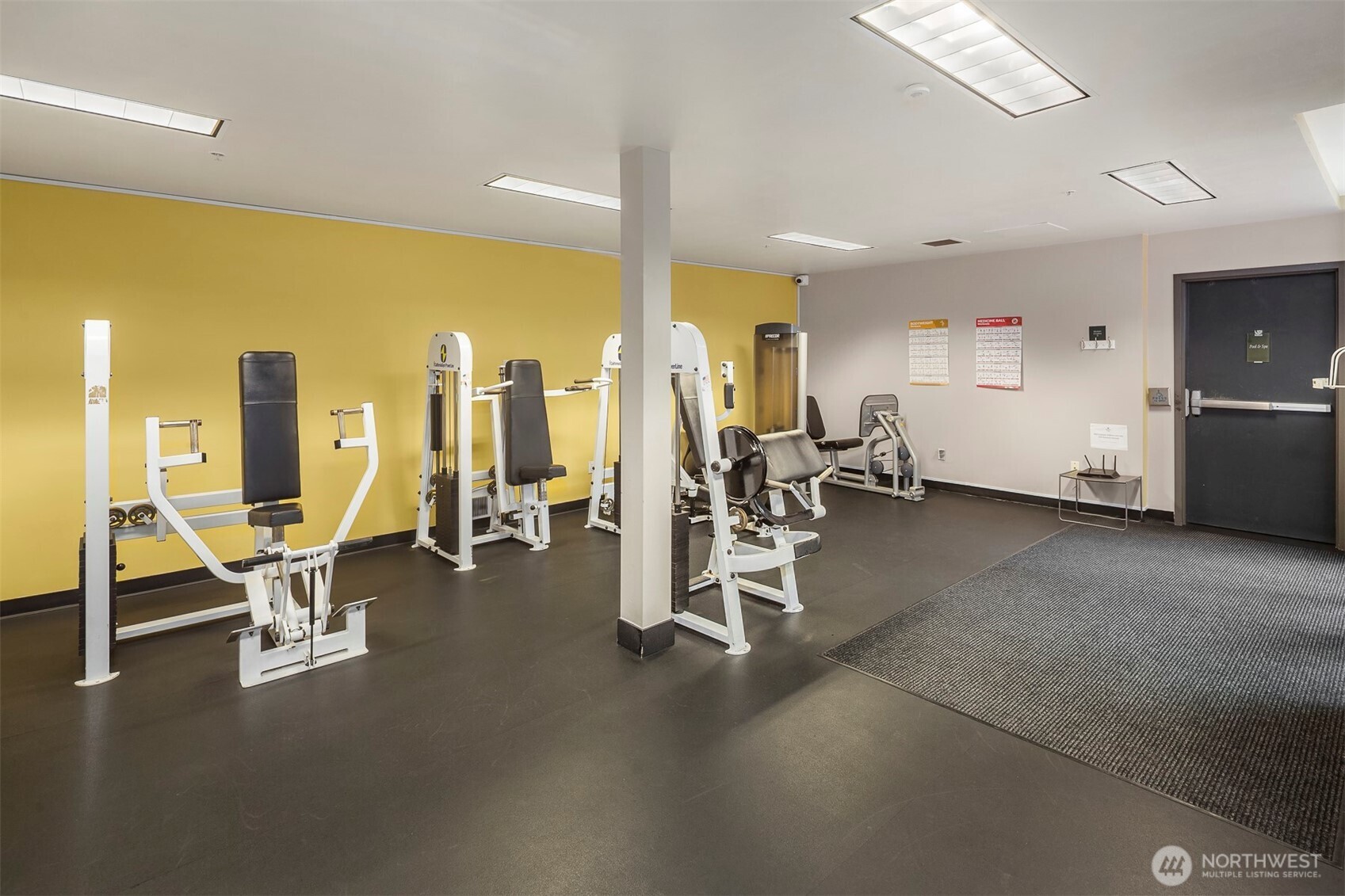 2414 1st Avenue Unit: 304