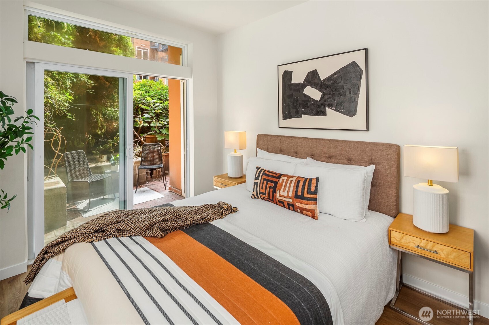 2414 1st Avenue Unit: 304