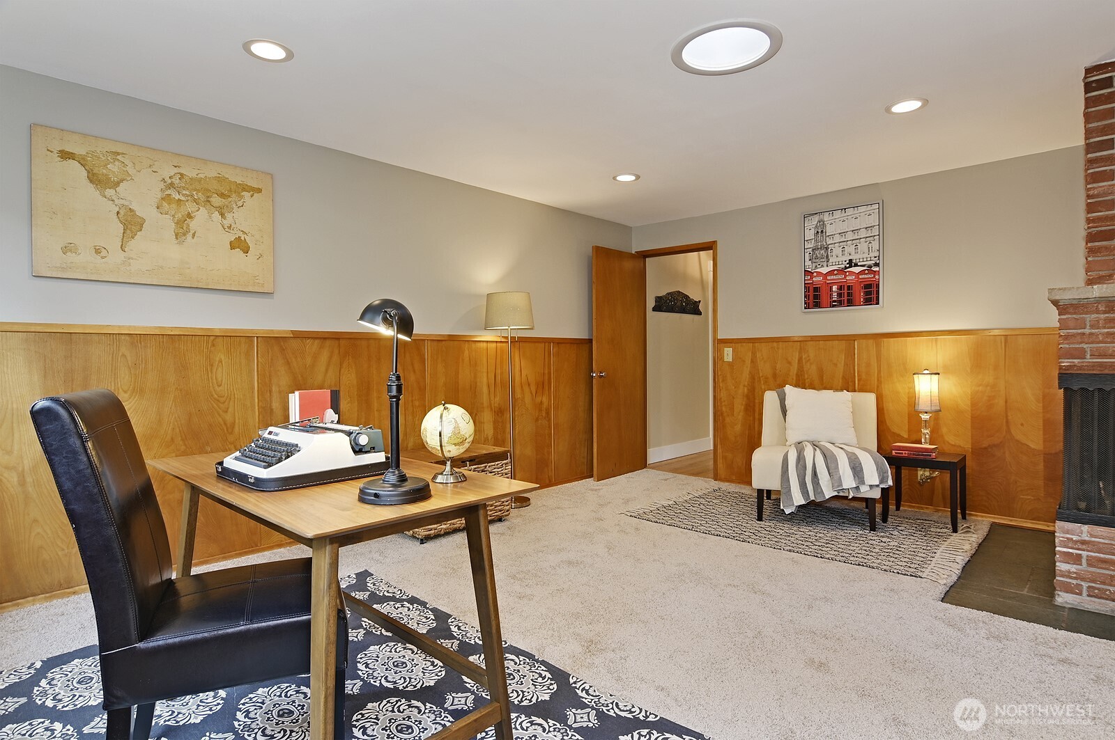 124 N 180th Street